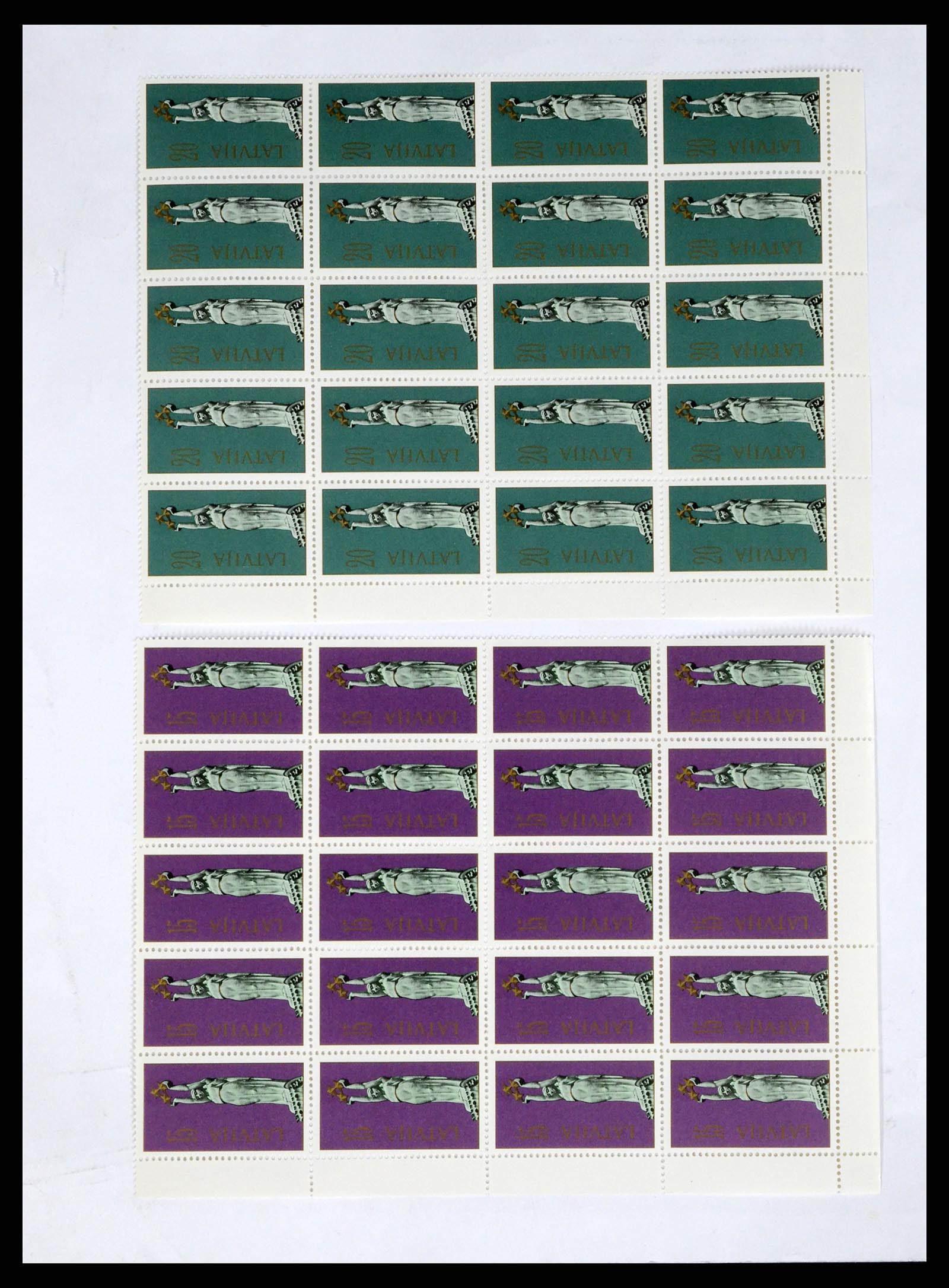 37312 035 - Postzegelverzameling 37312 Letland en Litouwen 1990-2000.