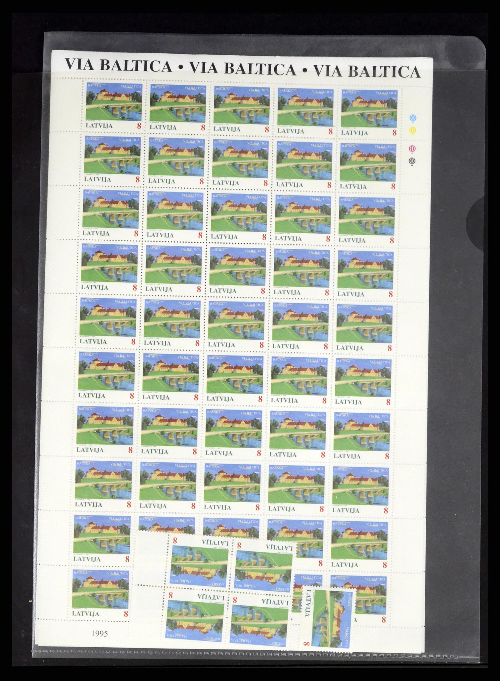 37312 043 - Postzegelverzameling 37312 Letland en Litouwen 1990-2000.