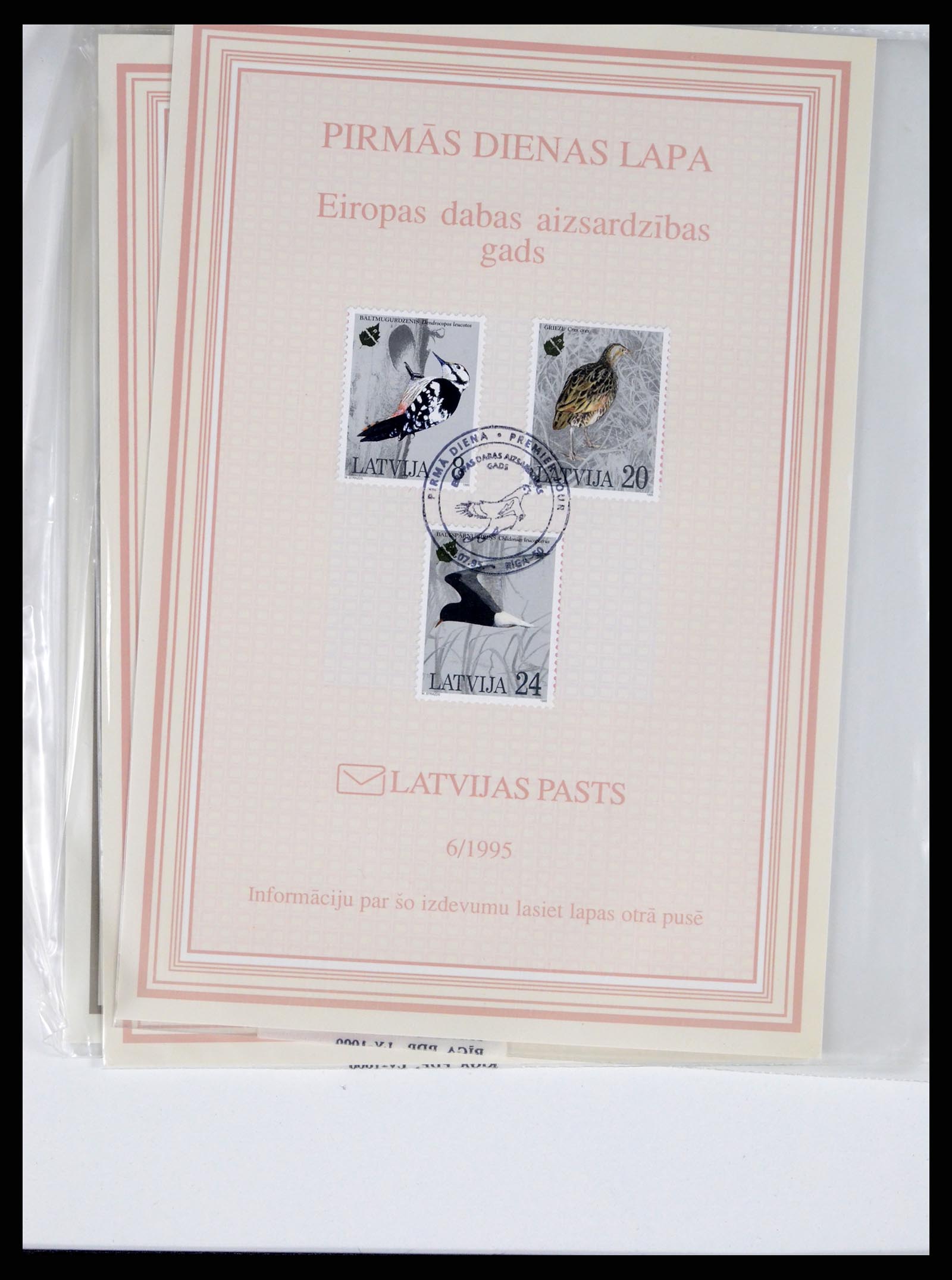 37312 156 - Postzegelverzameling 37312 Letland en Litouwen 1990-2000.