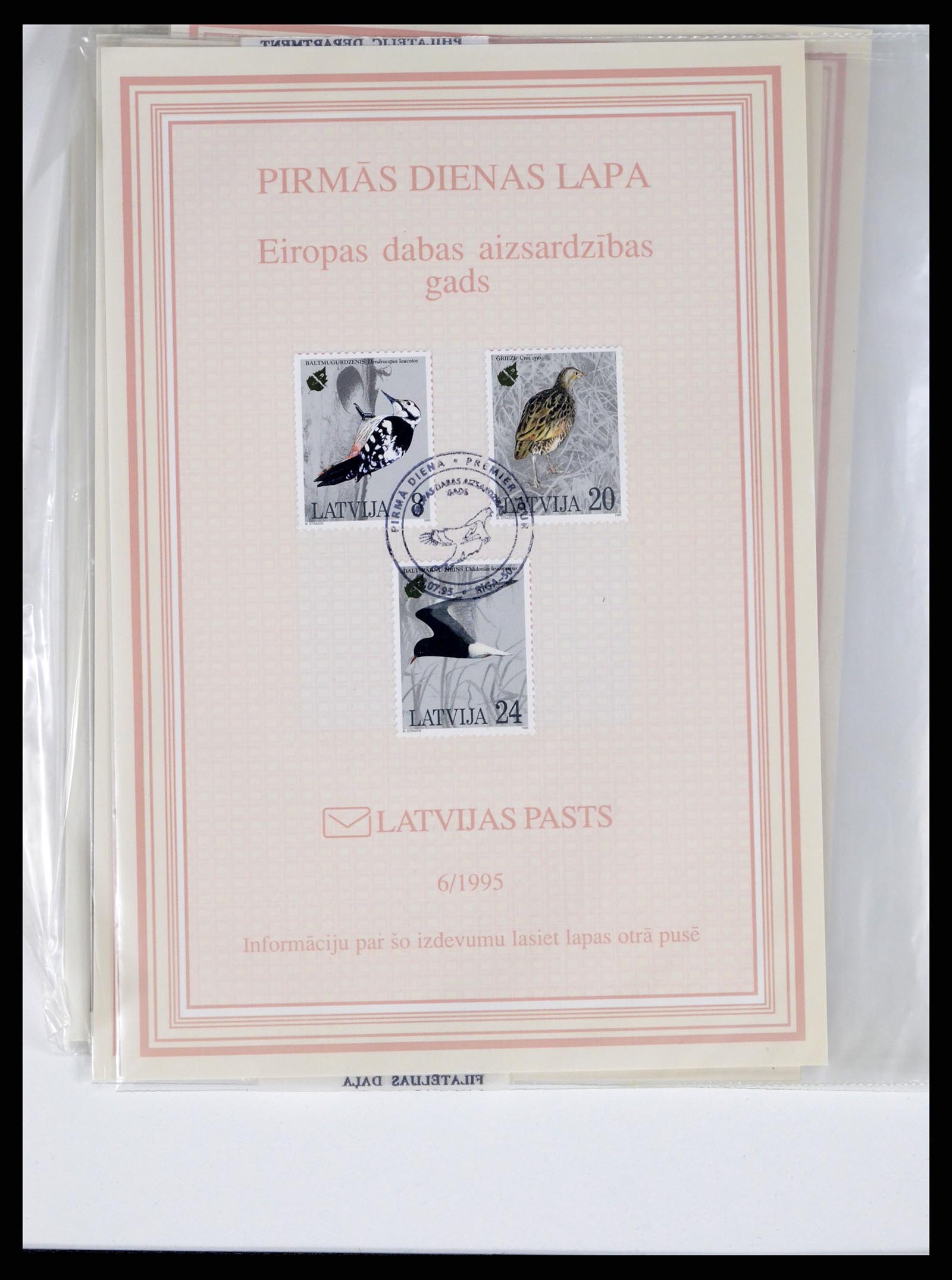 37312 159 - Postzegelverzameling 37312 Letland en Litouwen 1990-2000.