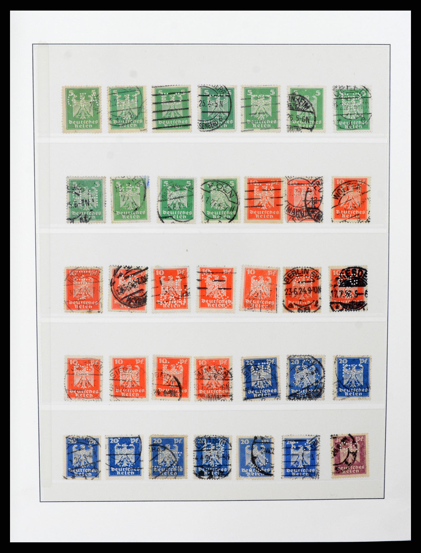 37317 021 - Postzegelverzameling 37317 Wereld perfins 1880-1960.