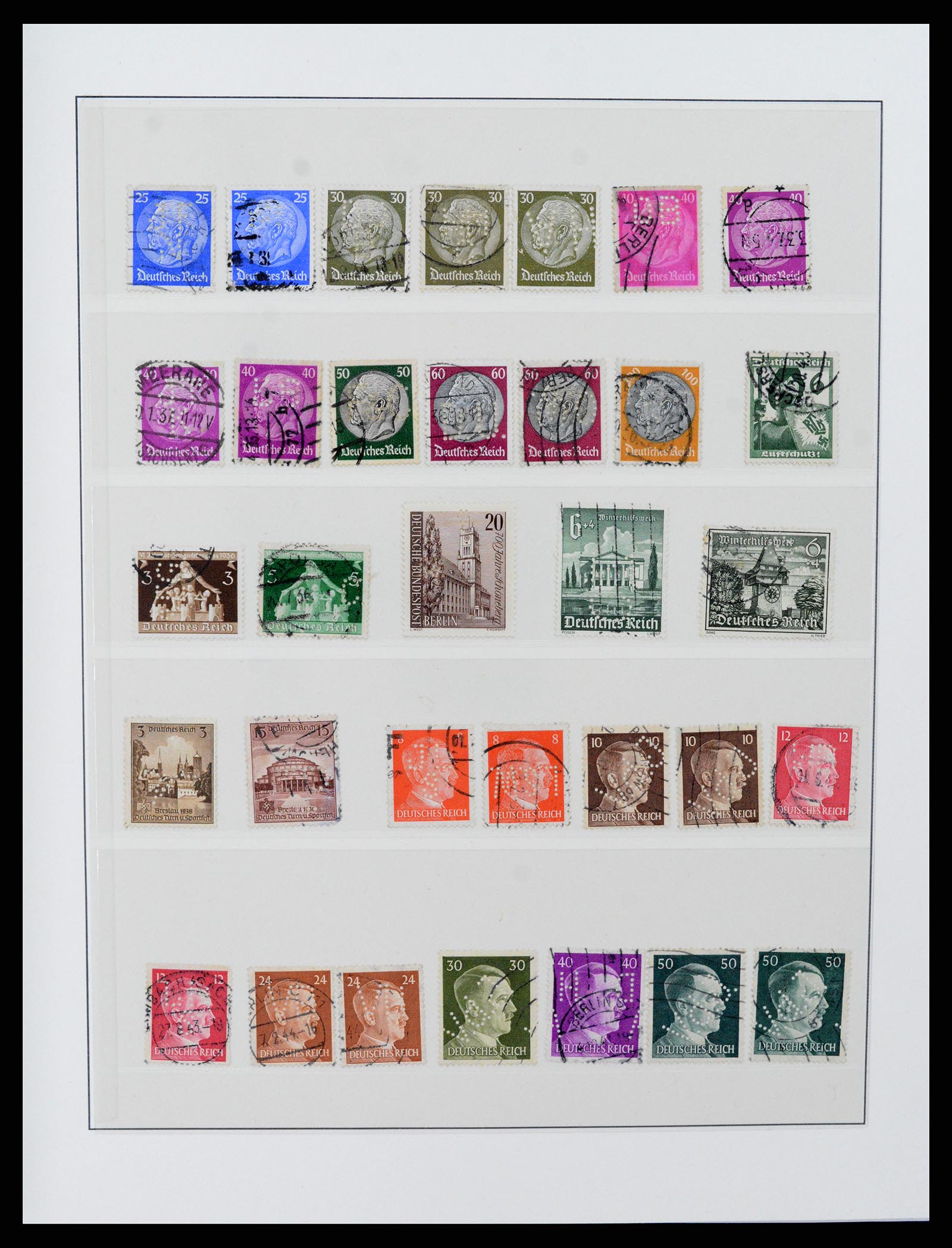 37317 027 - Postzegelverzameling 37317 Wereld perfins 1880-1960.