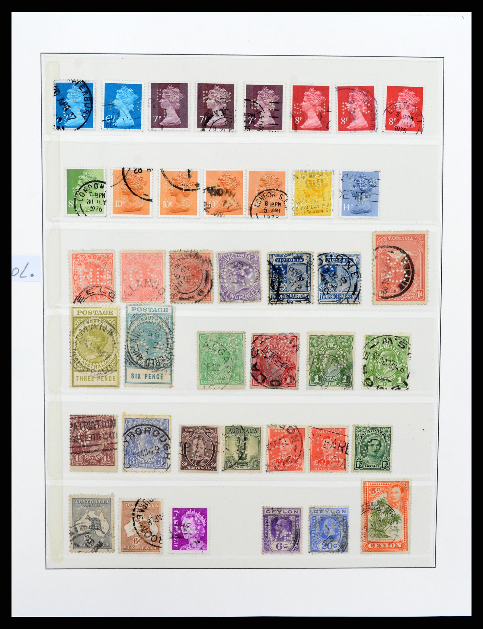 37317 039 - Postzegelverzameling 37317 Wereld perfins 1880-1960.