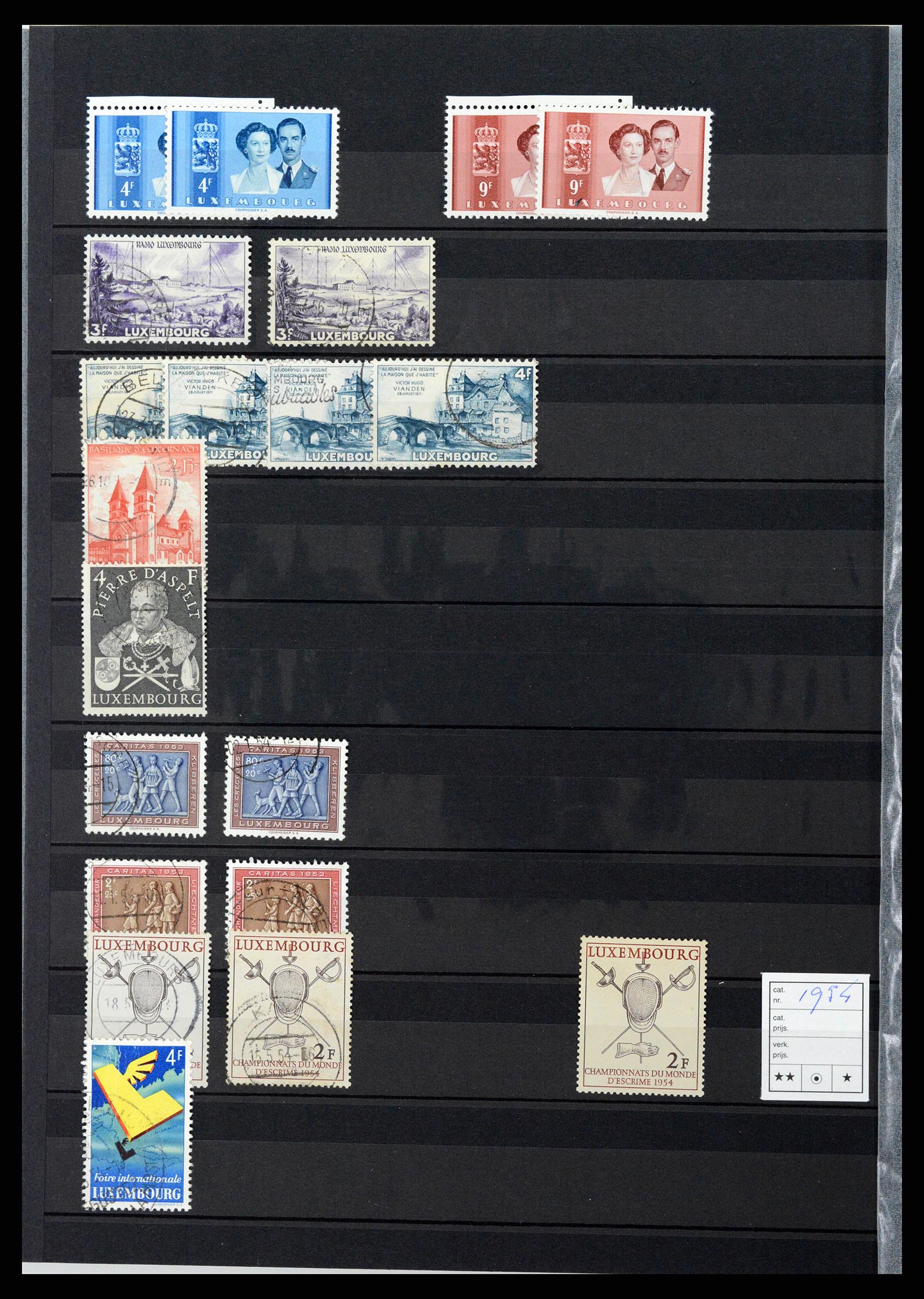 37329 034 - Postzegelverzameling 37329 Luxemburg 1852-1999.