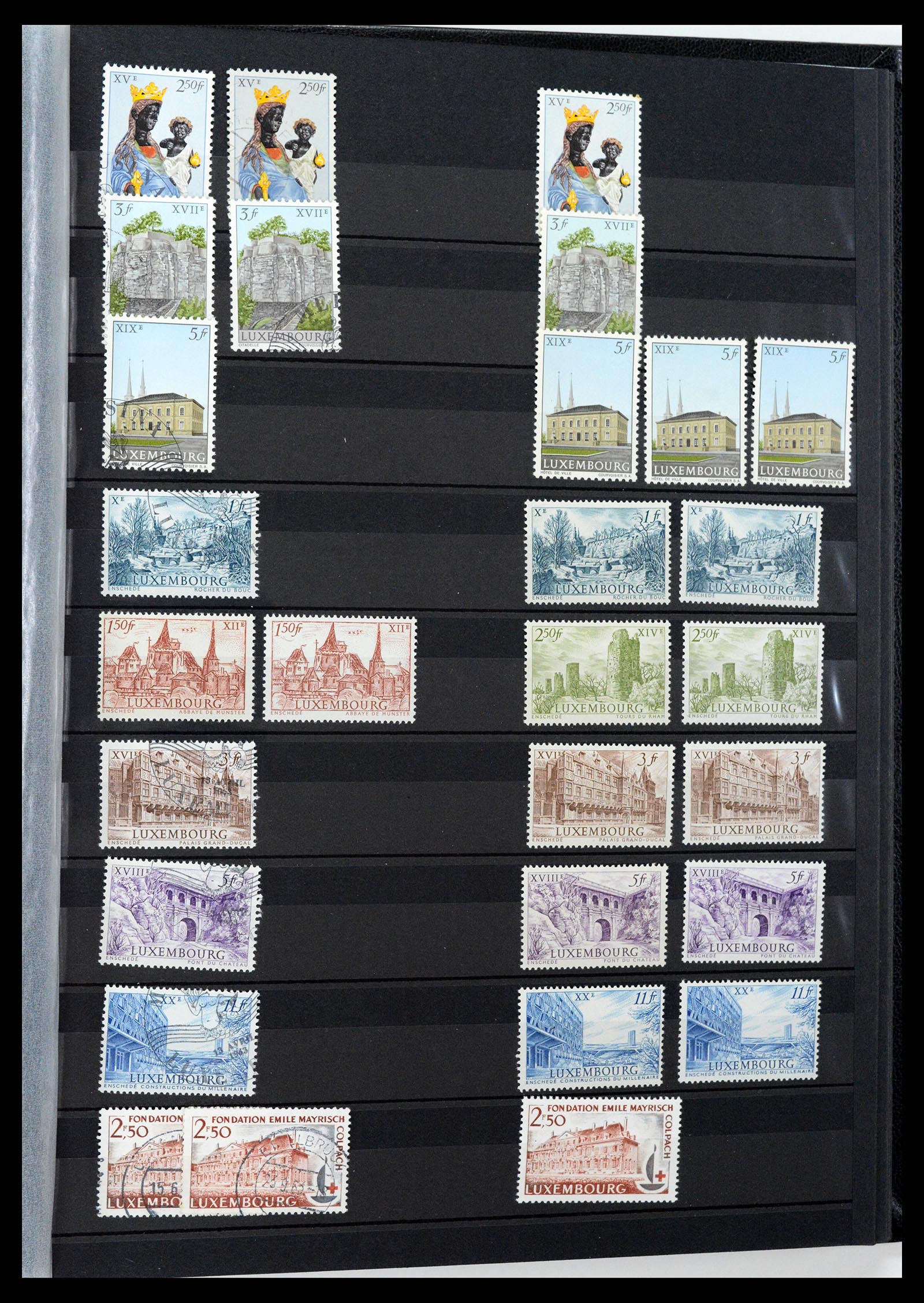 37329 047 - Postzegelverzameling 37329 Luxemburg 1852-1999.