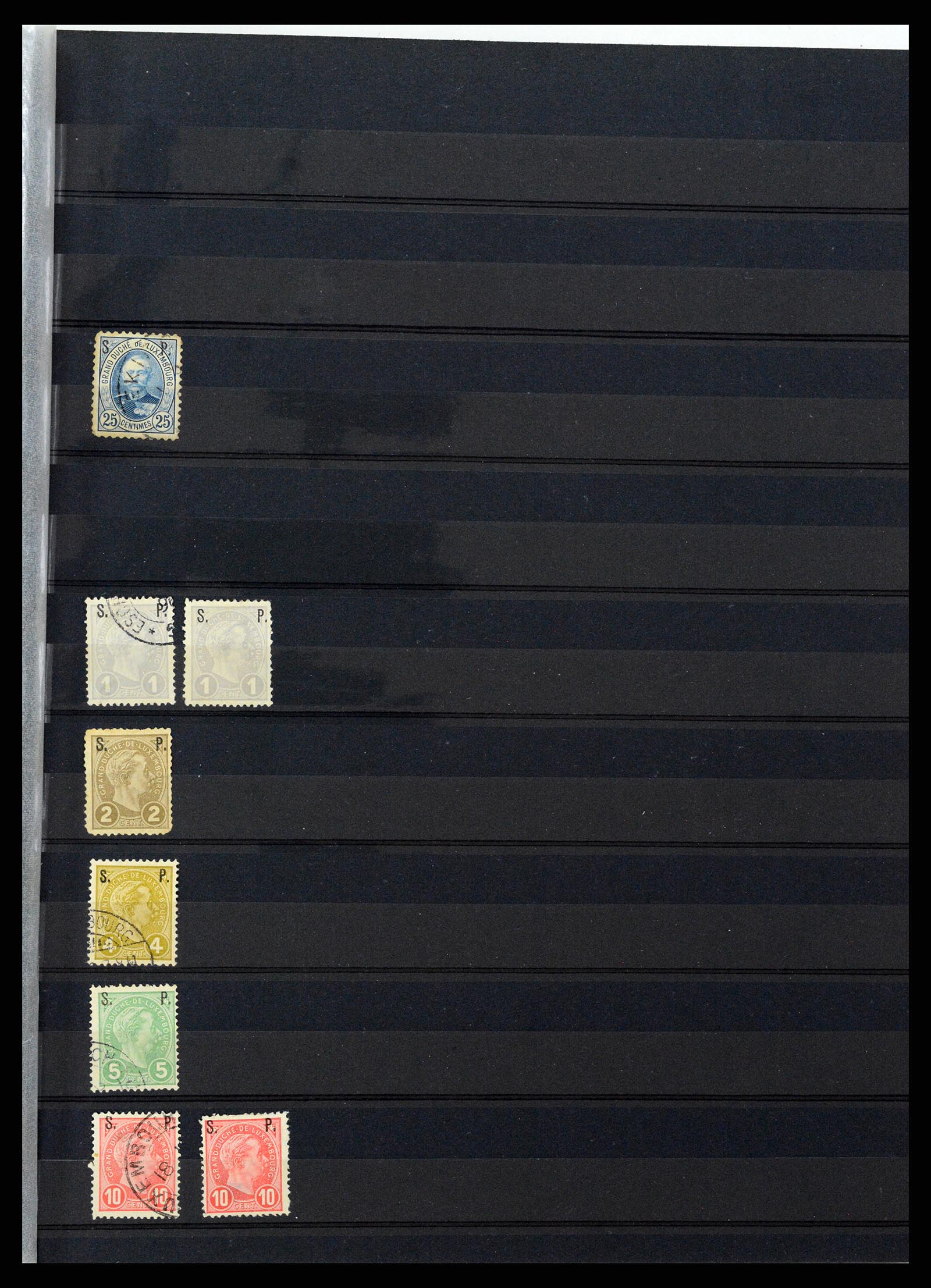 37329 122 - Postzegelverzameling 37329 Luxemburg 1852-1999.