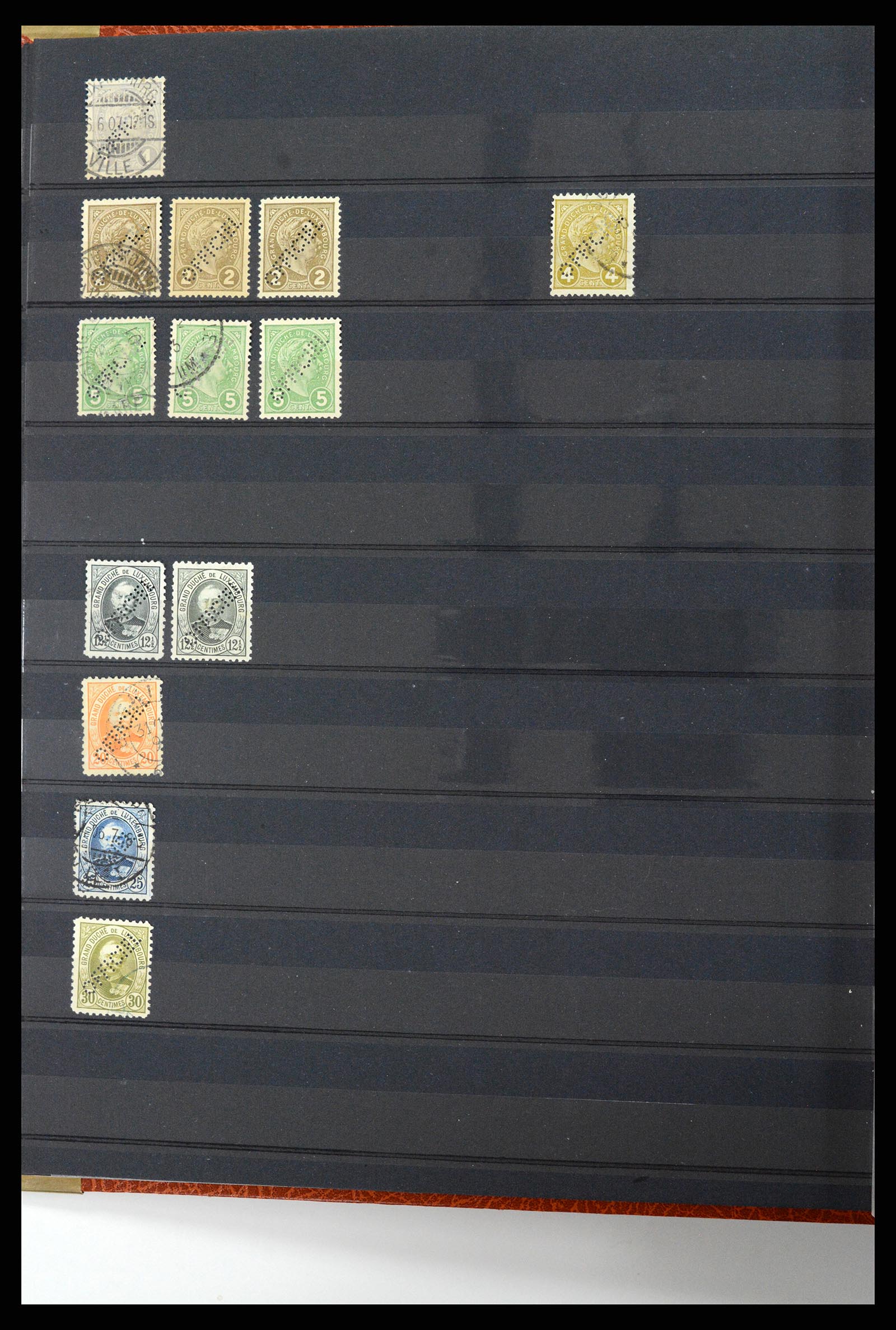 37329 123 - Postzegelverzameling 37329 Luxemburg 1852-1999.