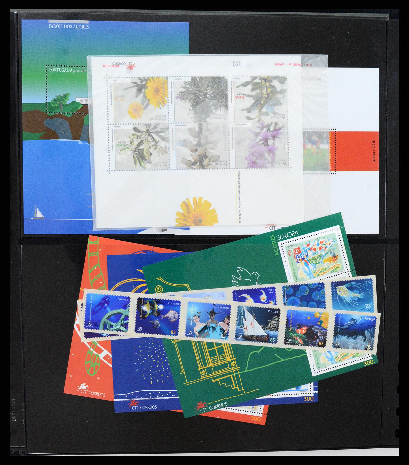37345 345 - Stamp collection 37345 European countries souvenir sheets.