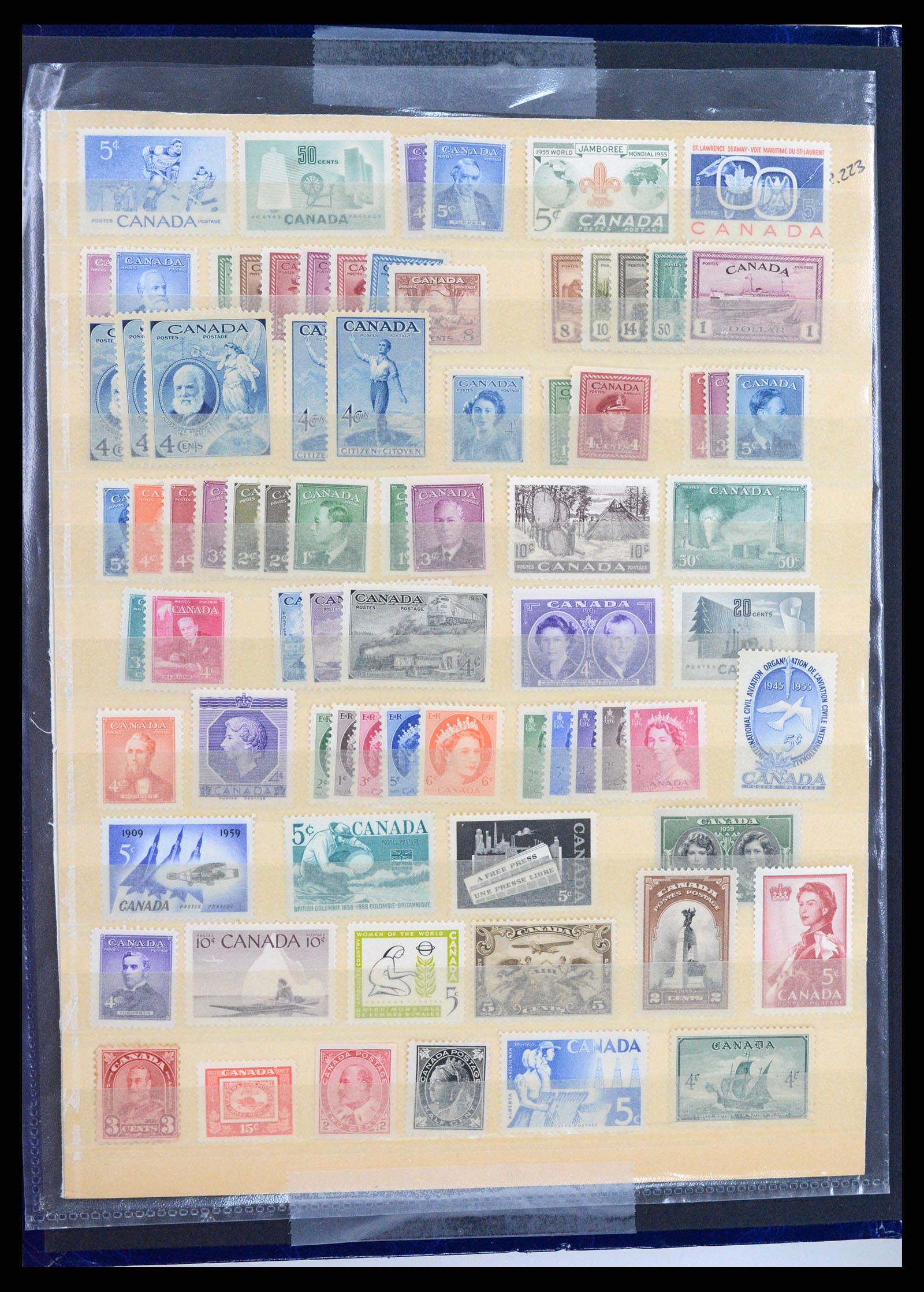 37359 001 - Postzegelverzameling 37359 Canada 1859-1993.