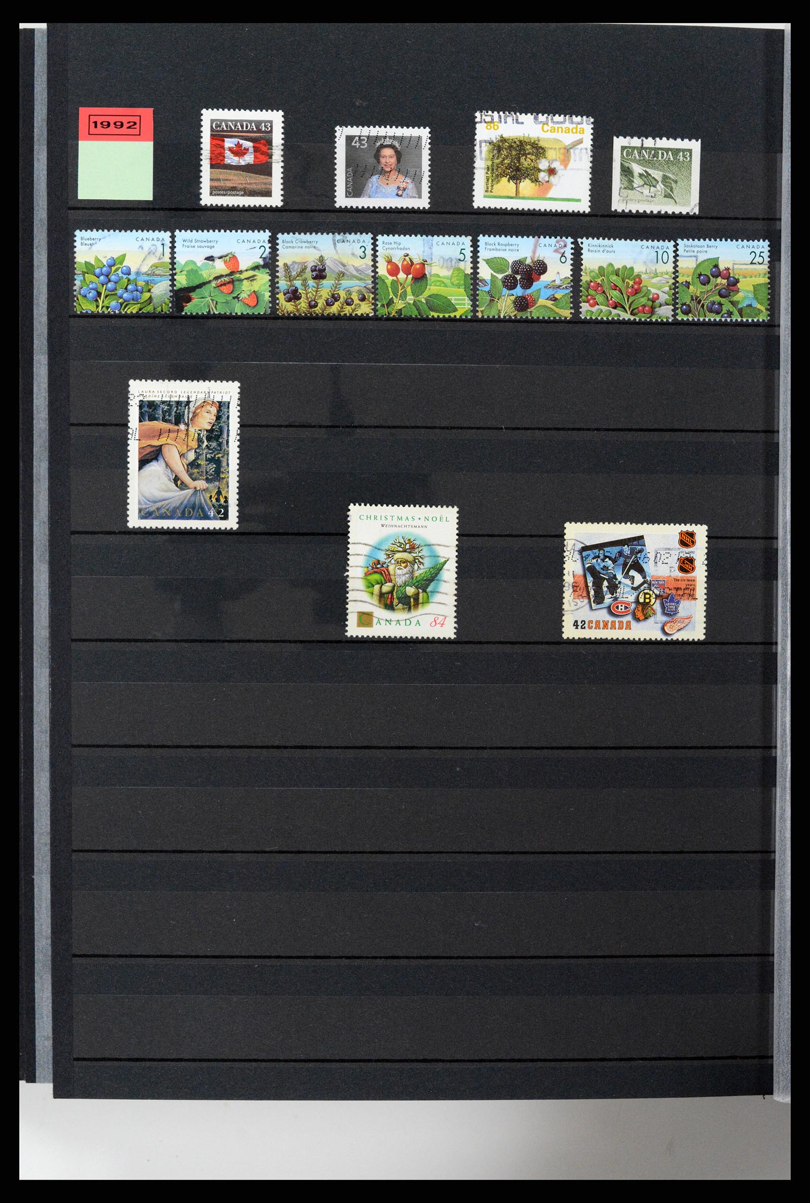 37359 041 - Postzegelverzameling 37359 Canada 1859-1993.