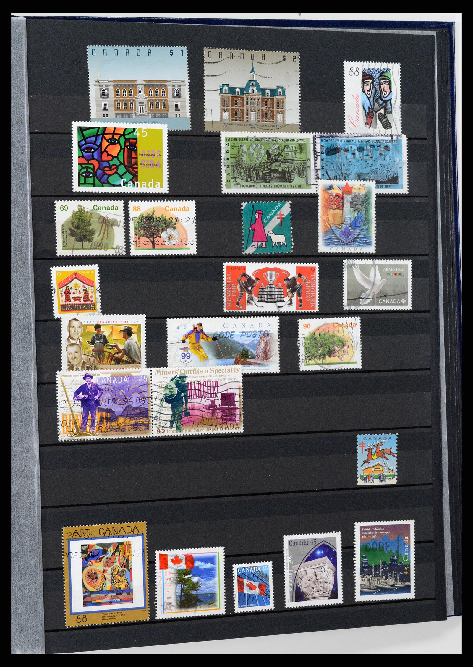 37359 043 - Postzegelverzameling 37359 Canada 1859-1993.