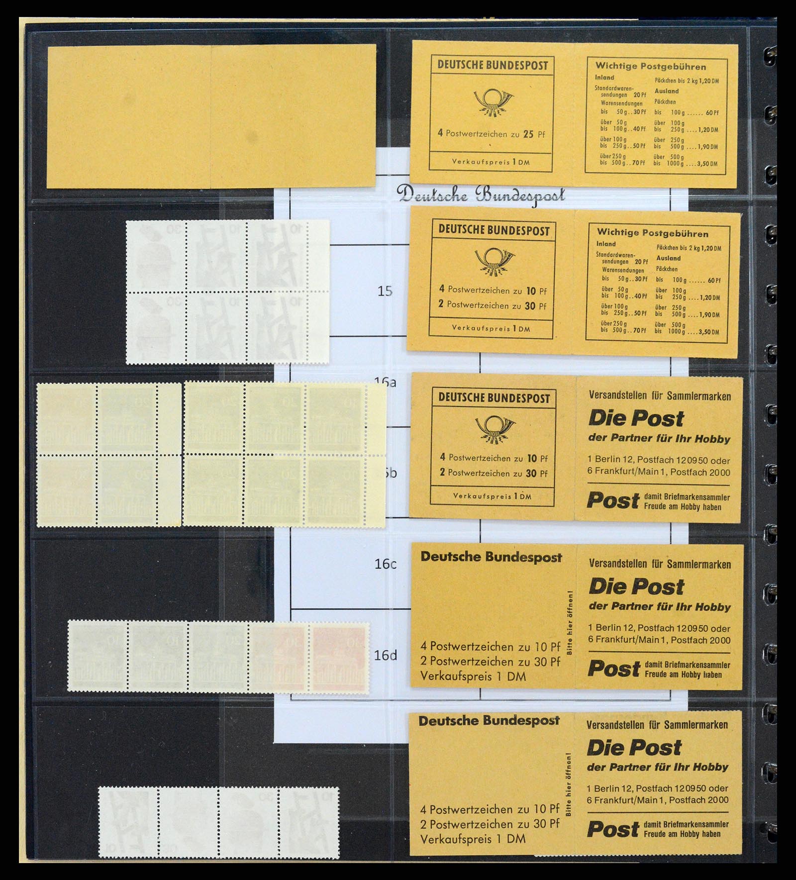 37365 018 - Postzegelverzameling 37365 Bundespost postzegelboekjes 1951-2001.