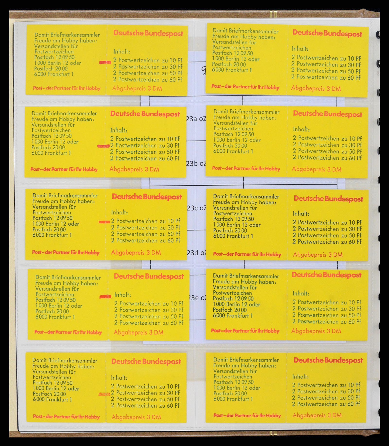 37365 048 - Stamp collection 37365 Bundespost stamp booklets 1951-2001.