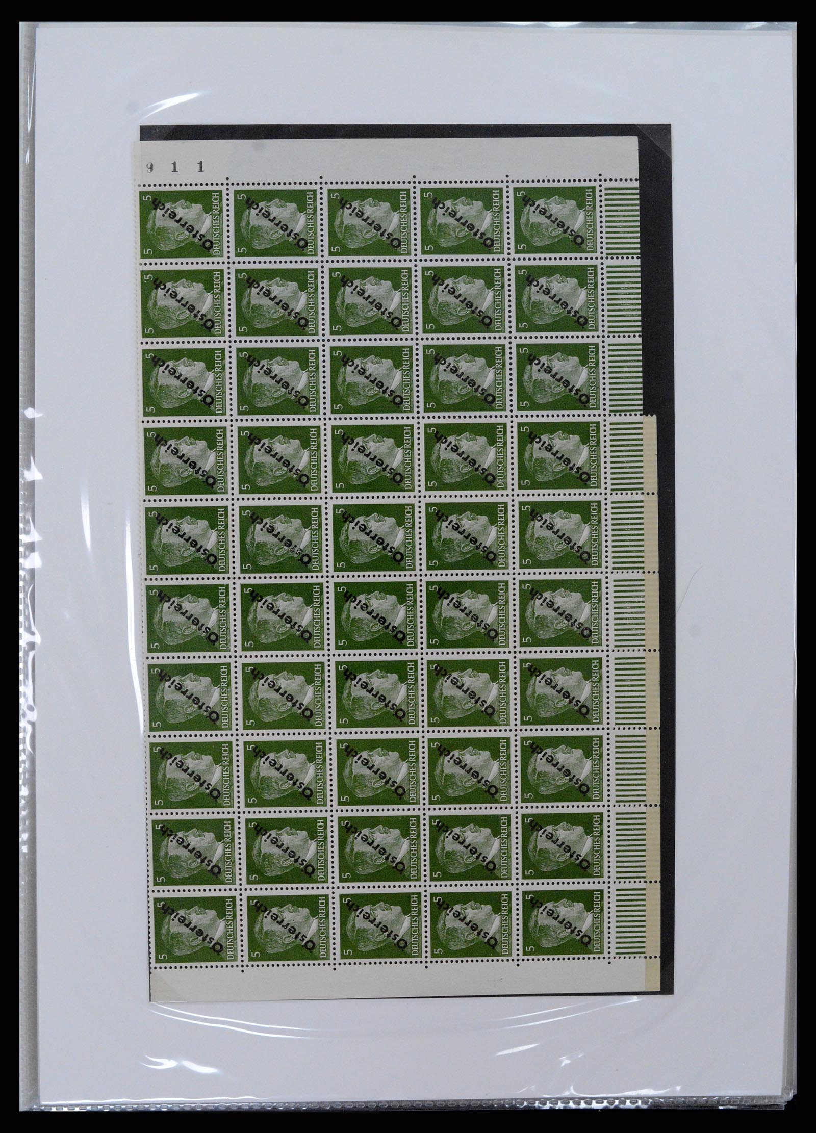 37390 005 - Stamp collection 37390 Austria local overprints 1945.