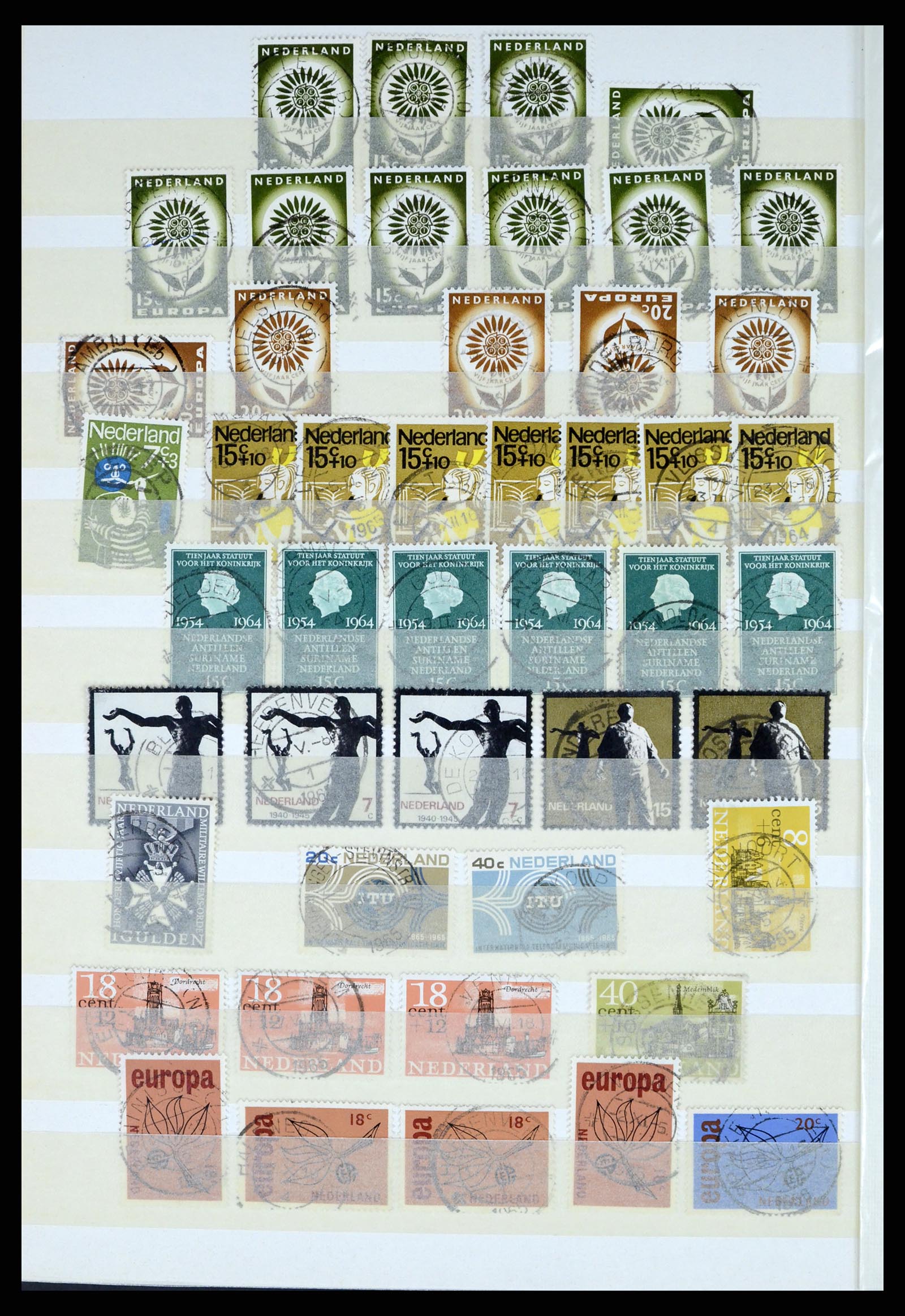 37424 058 - Postzegelverzameling 37424 Nederland kortebalk stempels.