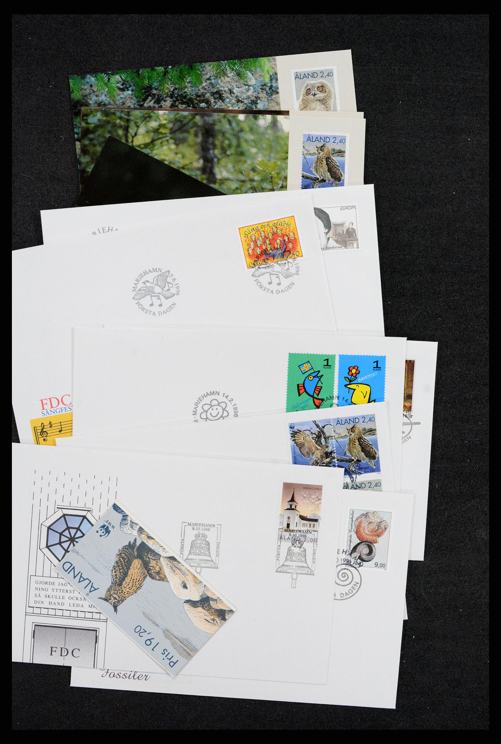 37457 032 - Stamp collection 37457 Aland 1984-2009.