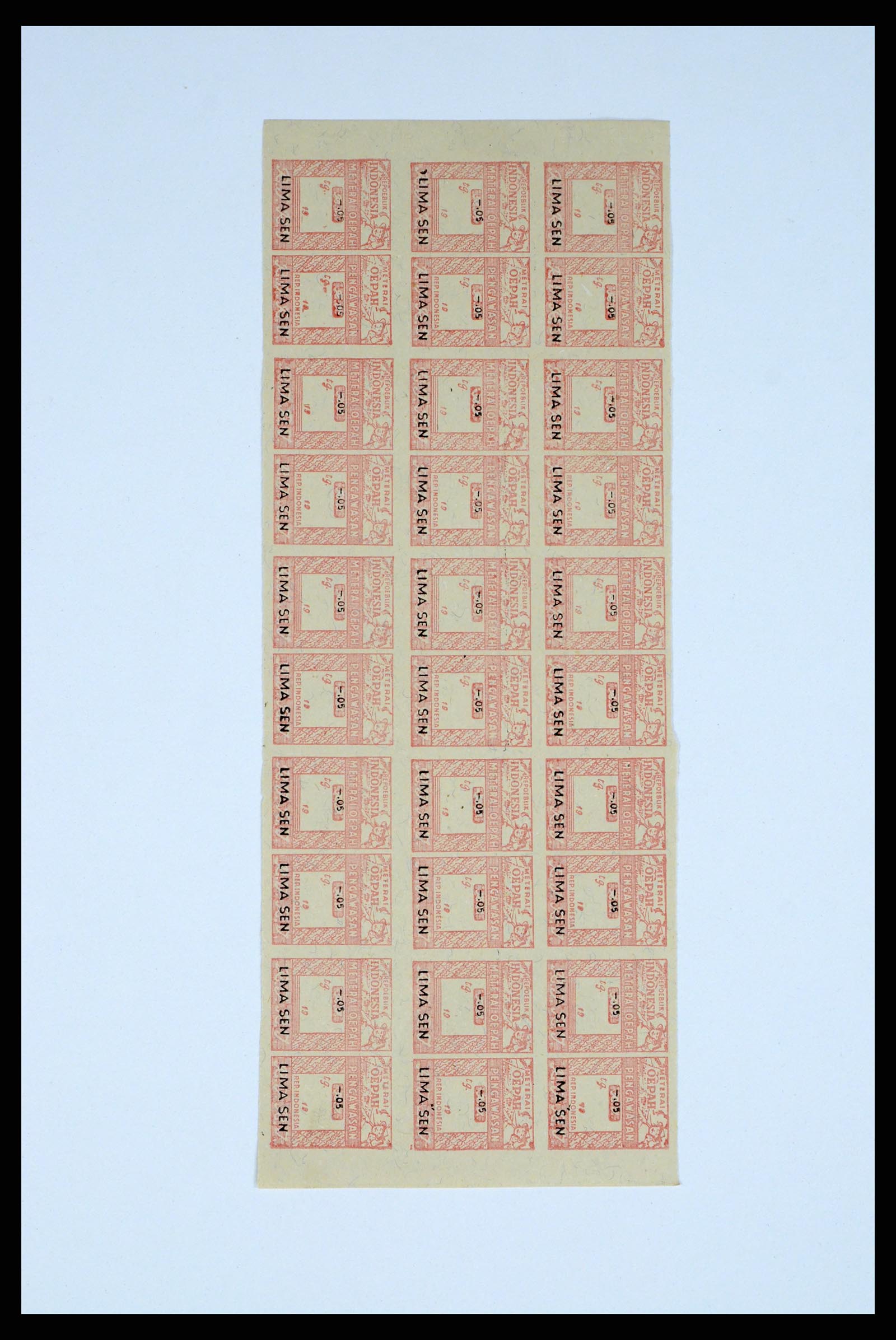 37460 033 - Postzegelverzameling 37460 Nederlands Indië stempels 1864-1948.