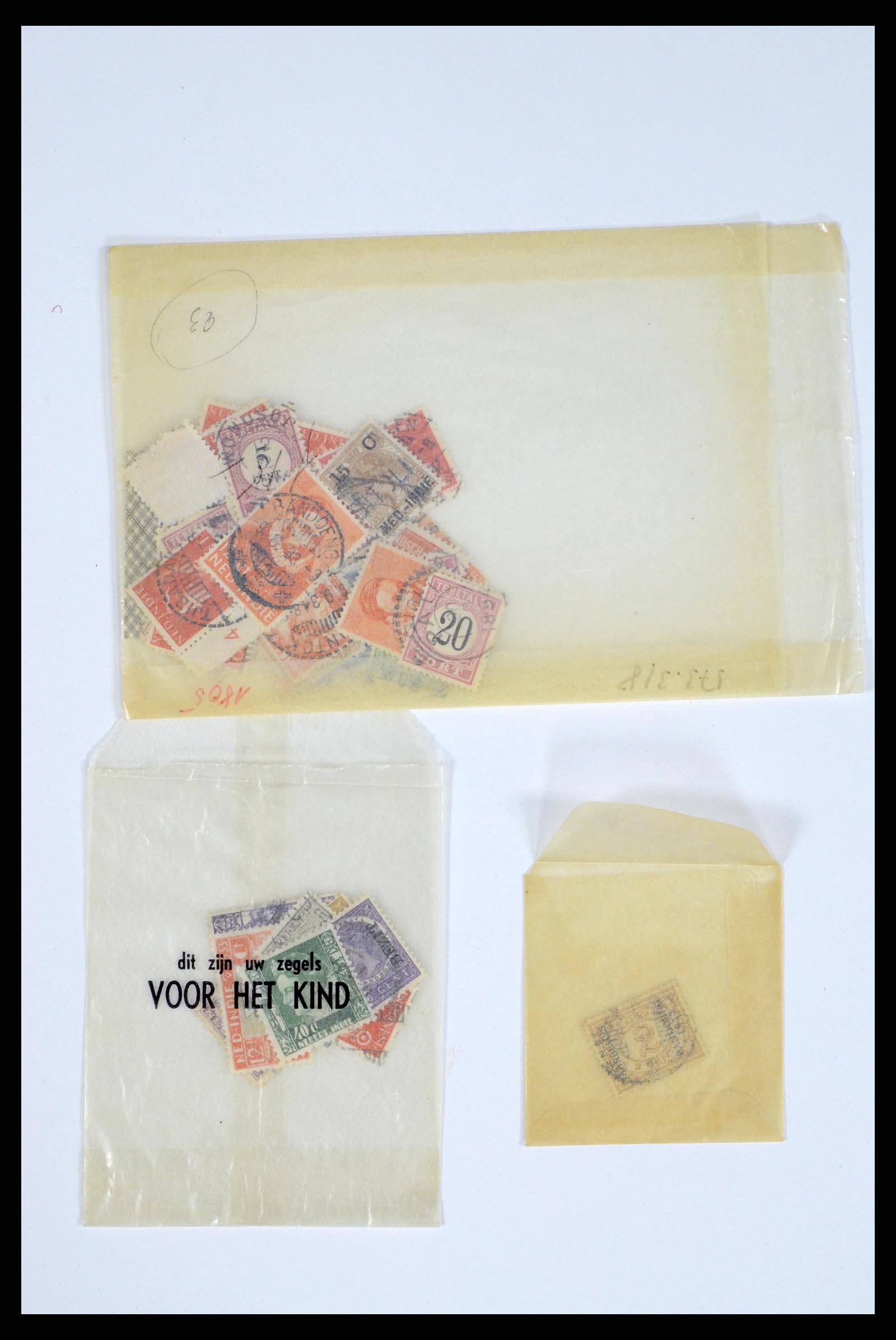 37460 045 - Postzegelverzameling 37460 Nederlands Indië stempels 1864-1948.