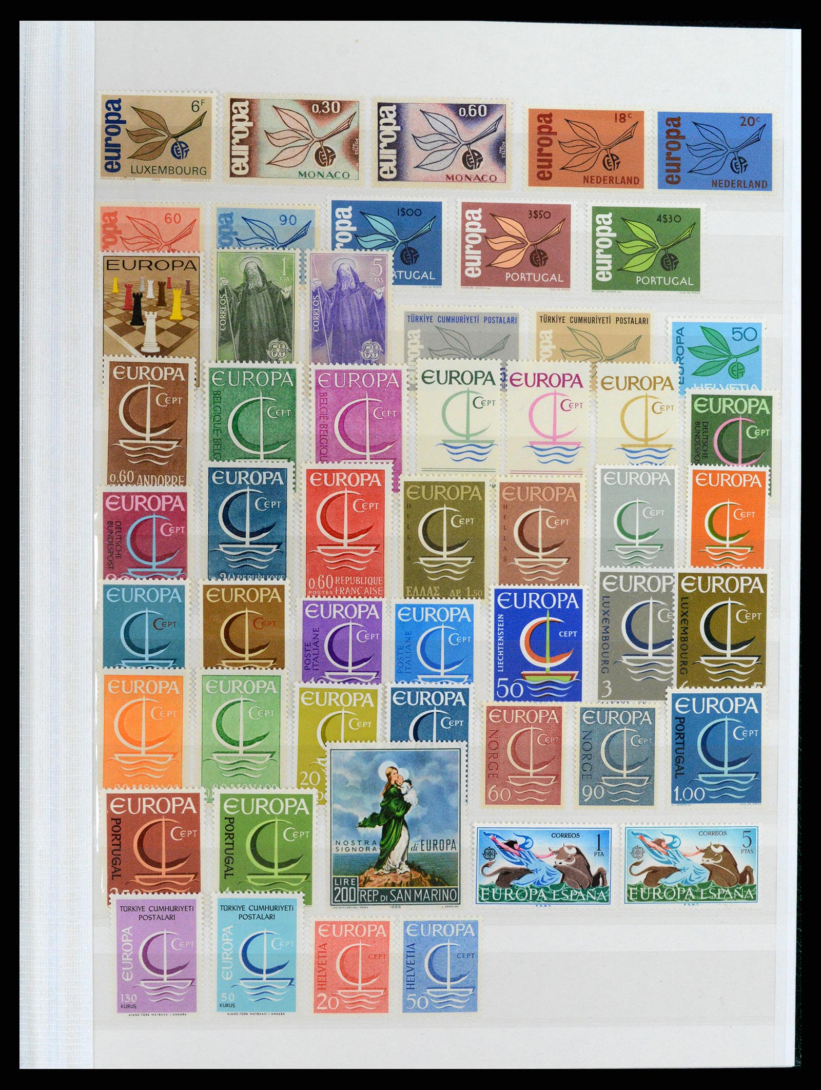37464 007 - Postzegelverzameling 37464 Europa CEPT 1956-2011.