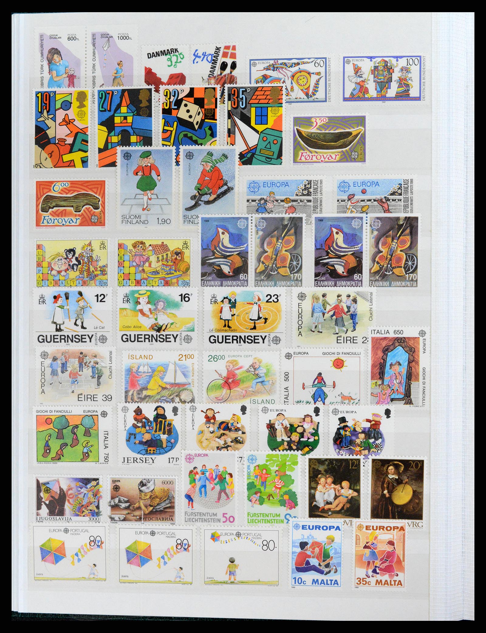37464 039 - Postzegelverzameling 37464 Europa CEPT 1956-2011.