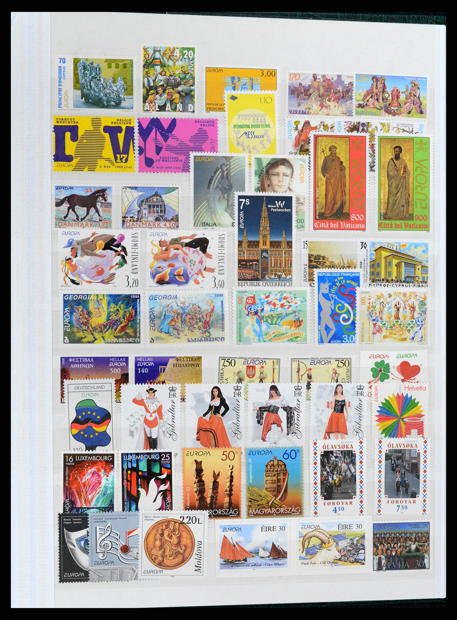37464 059 - Postzegelverzameling 37464 Europa CEPT 1956-2011.