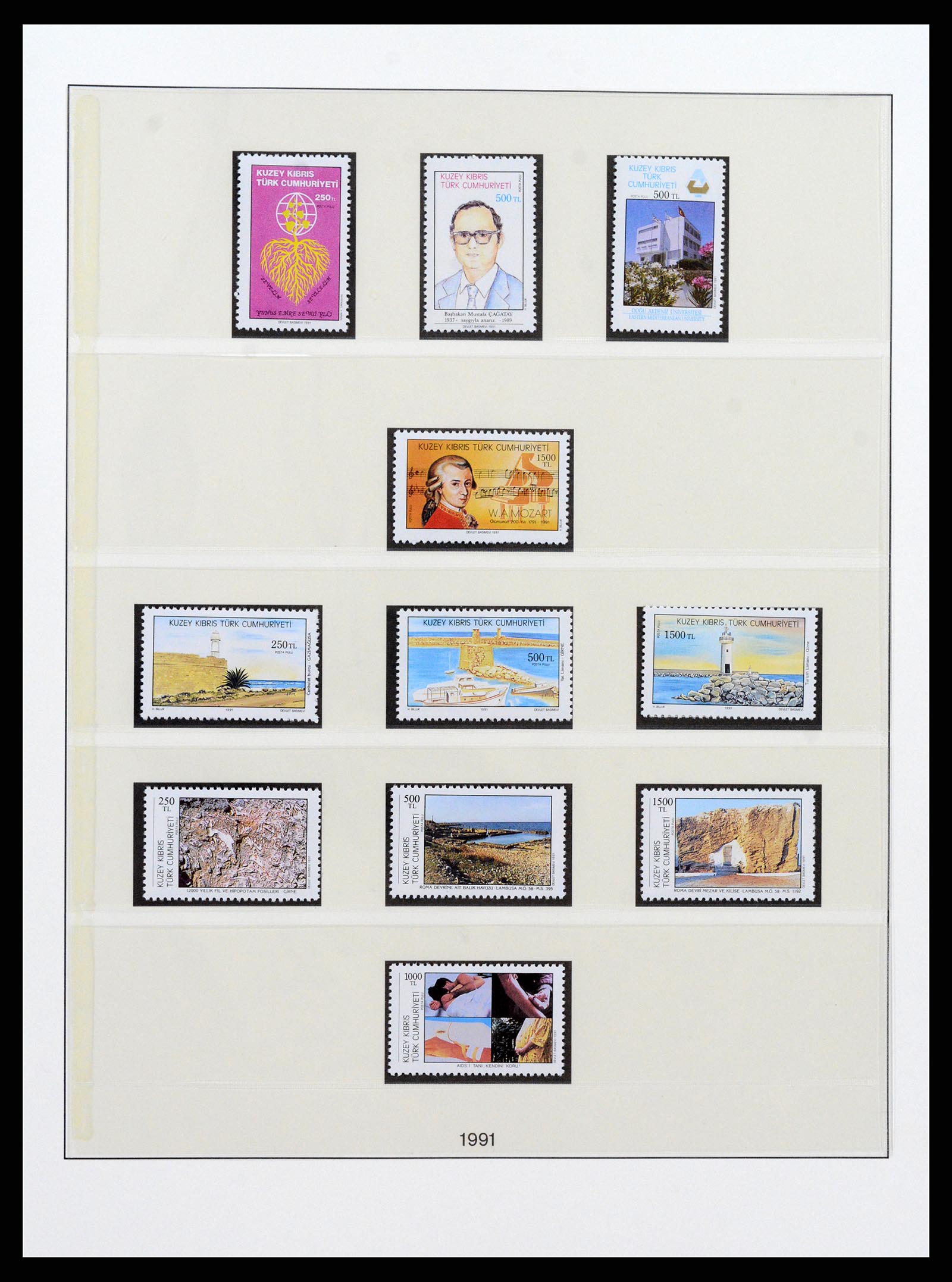 37477 034 - Postzegelverzameling 37477 Turks Cyprus 1974-1991.