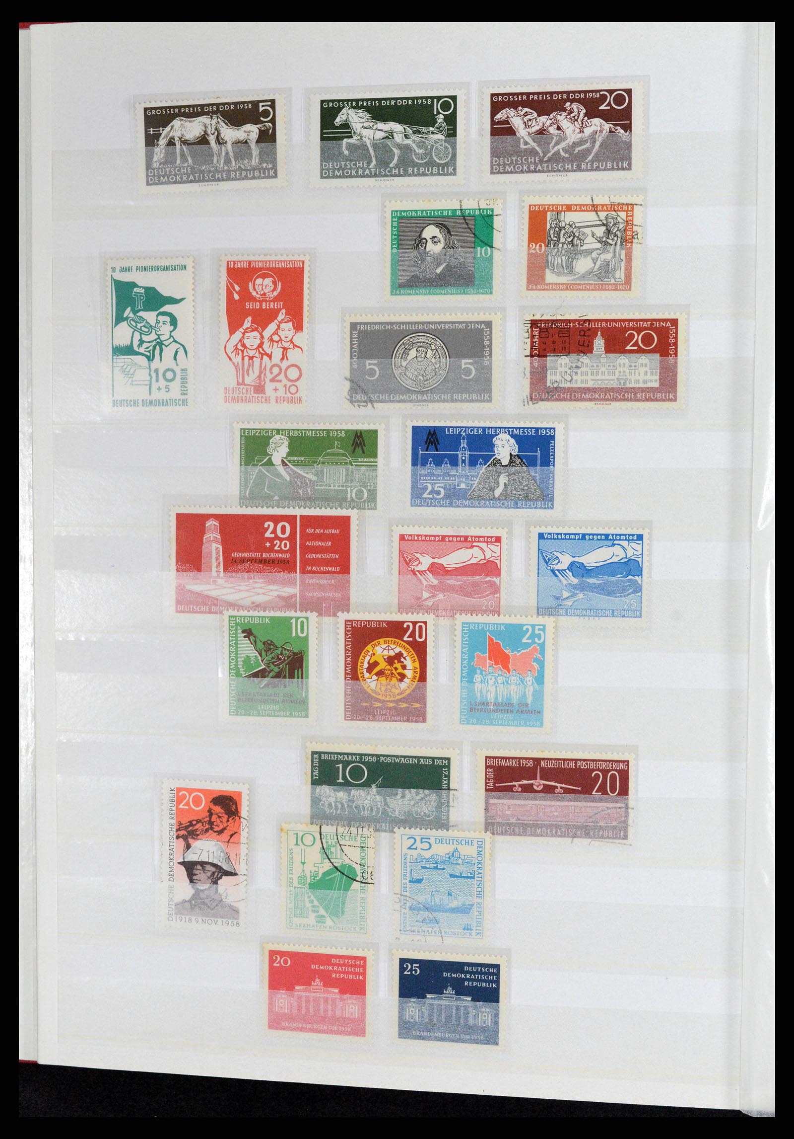 37501 014 - Stamp collection 37501 GDR 1949-1990.