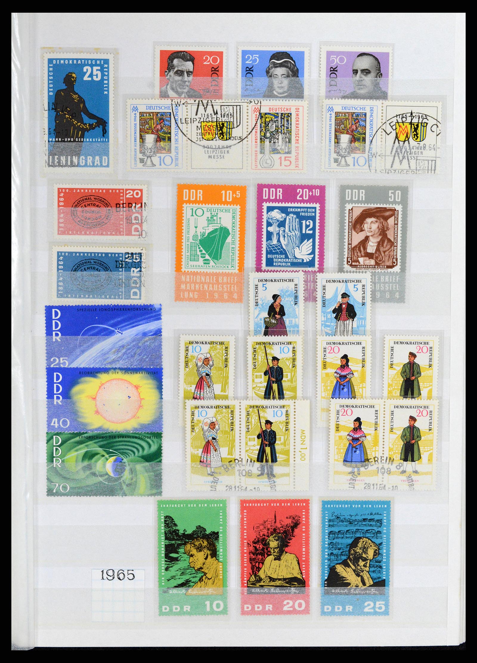 37501 027 - Stamp collection 37501 GDR 1949-1990.