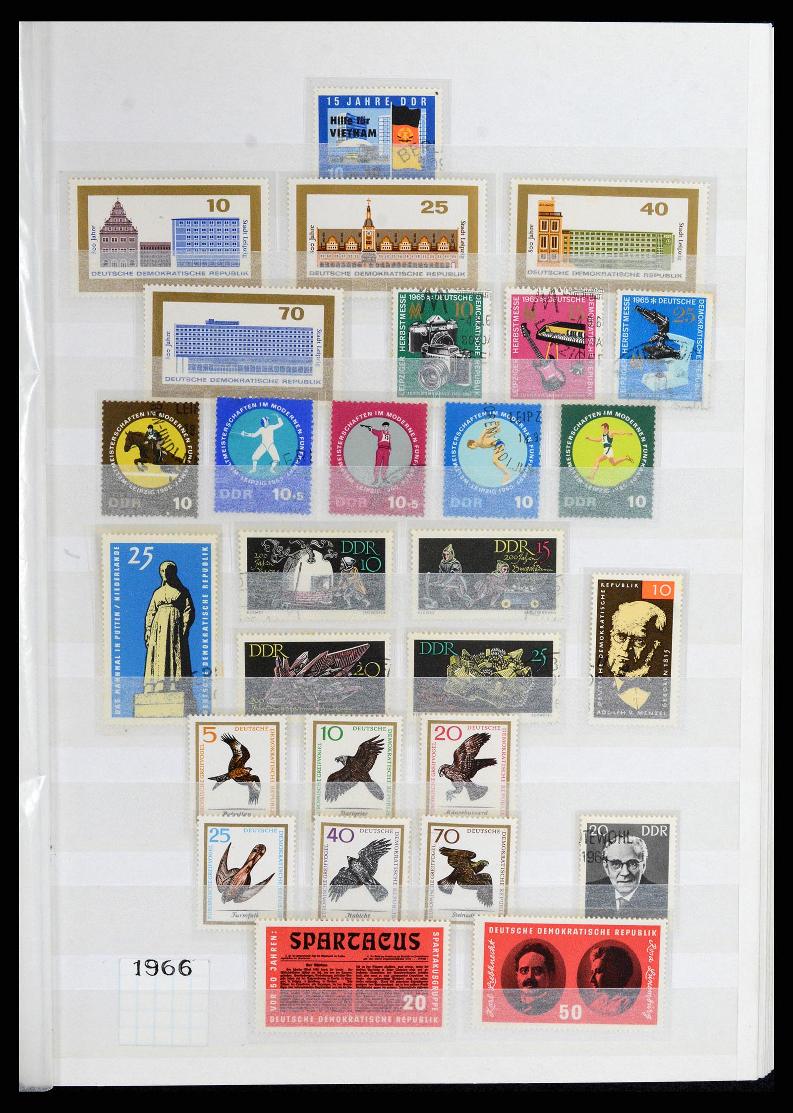 37501 029 - Postzegelverzameling 37501 DDR 1949-1990.