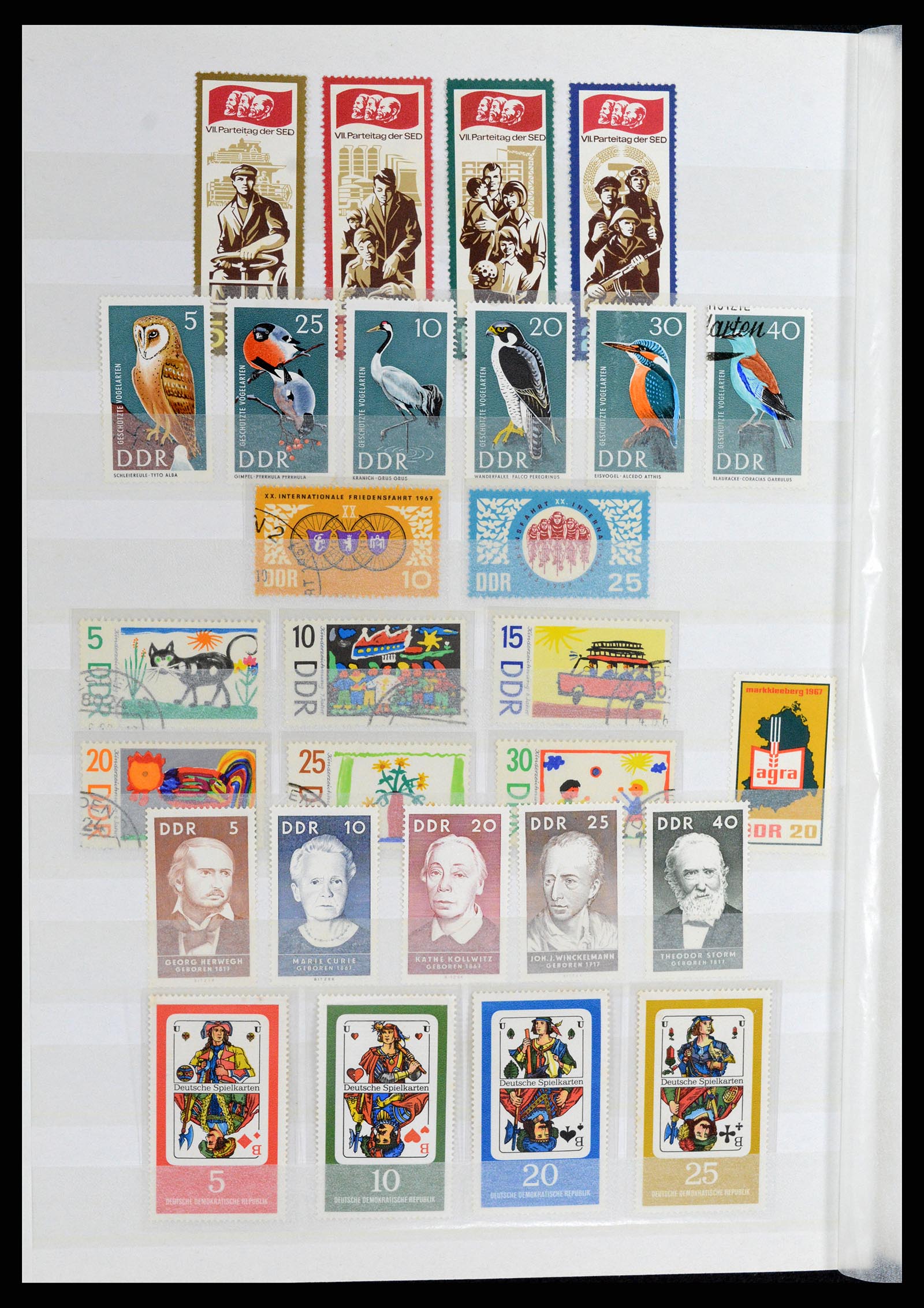 37501 034 - Stamp collection 37501 GDR 1949-1990.