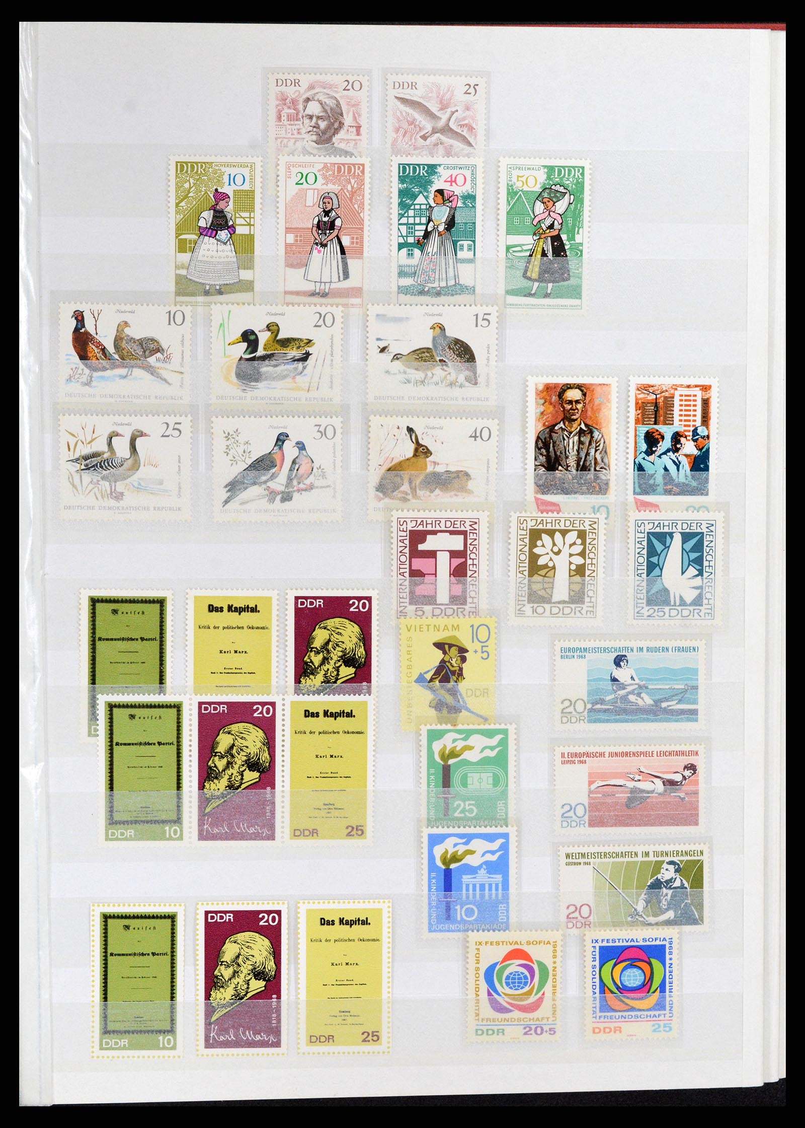 37501 037 - Stamp collection 37501 GDR 1949-1990.