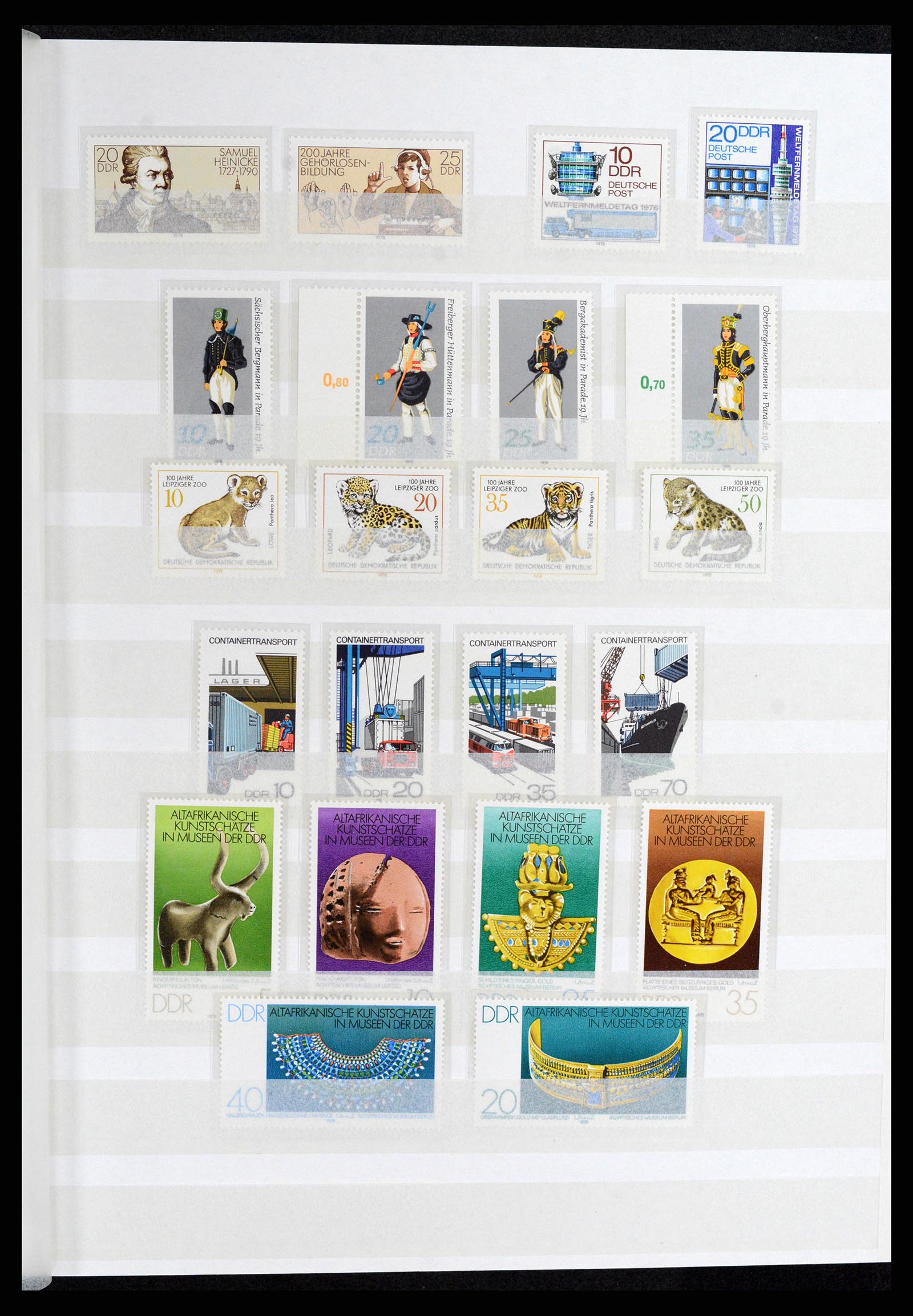 37501 071 - Postzegelverzameling 37501 DDR 1949-1990.