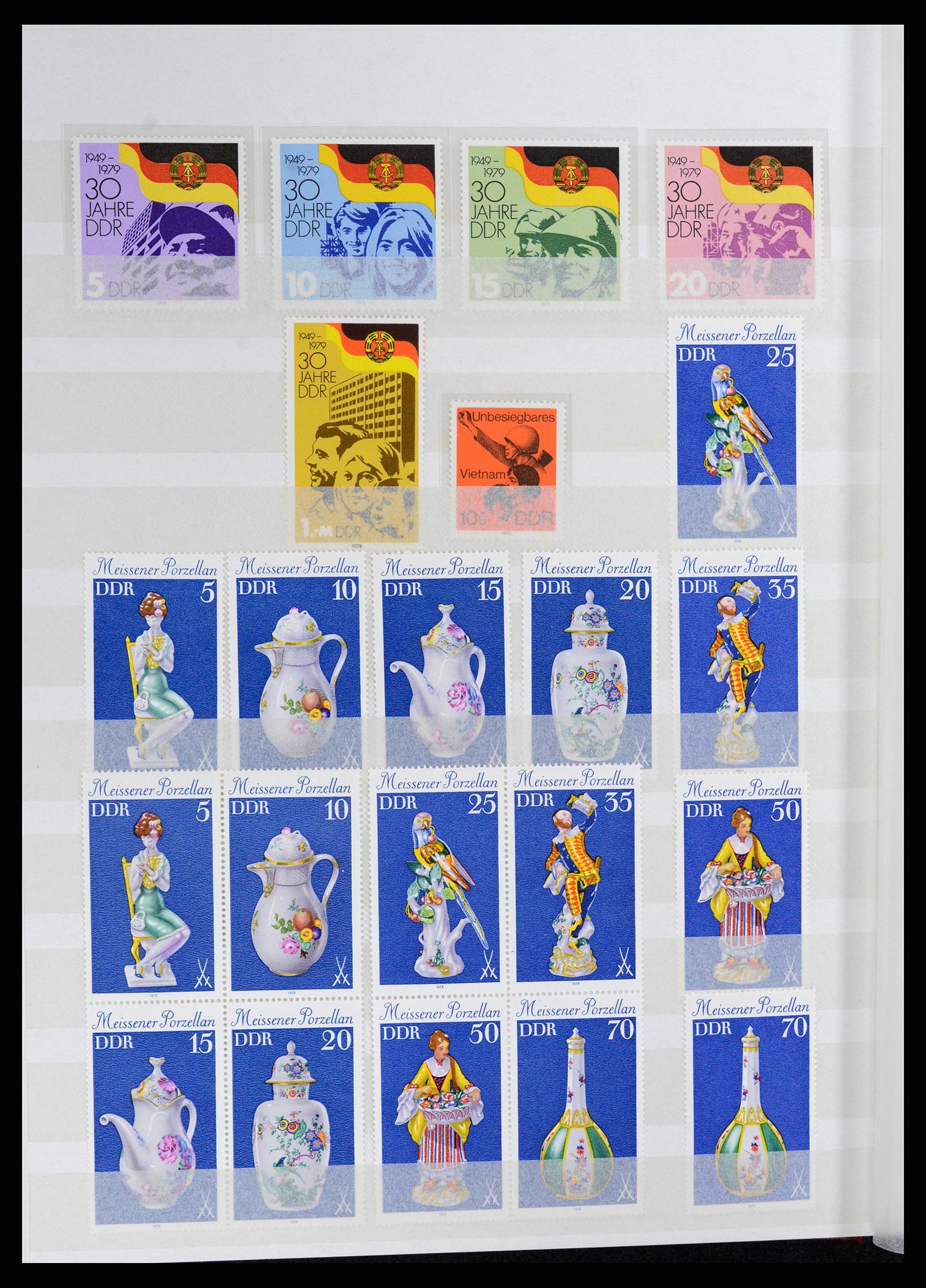 37501 078 - Stamp collection 37501 GDR 1949-1990.