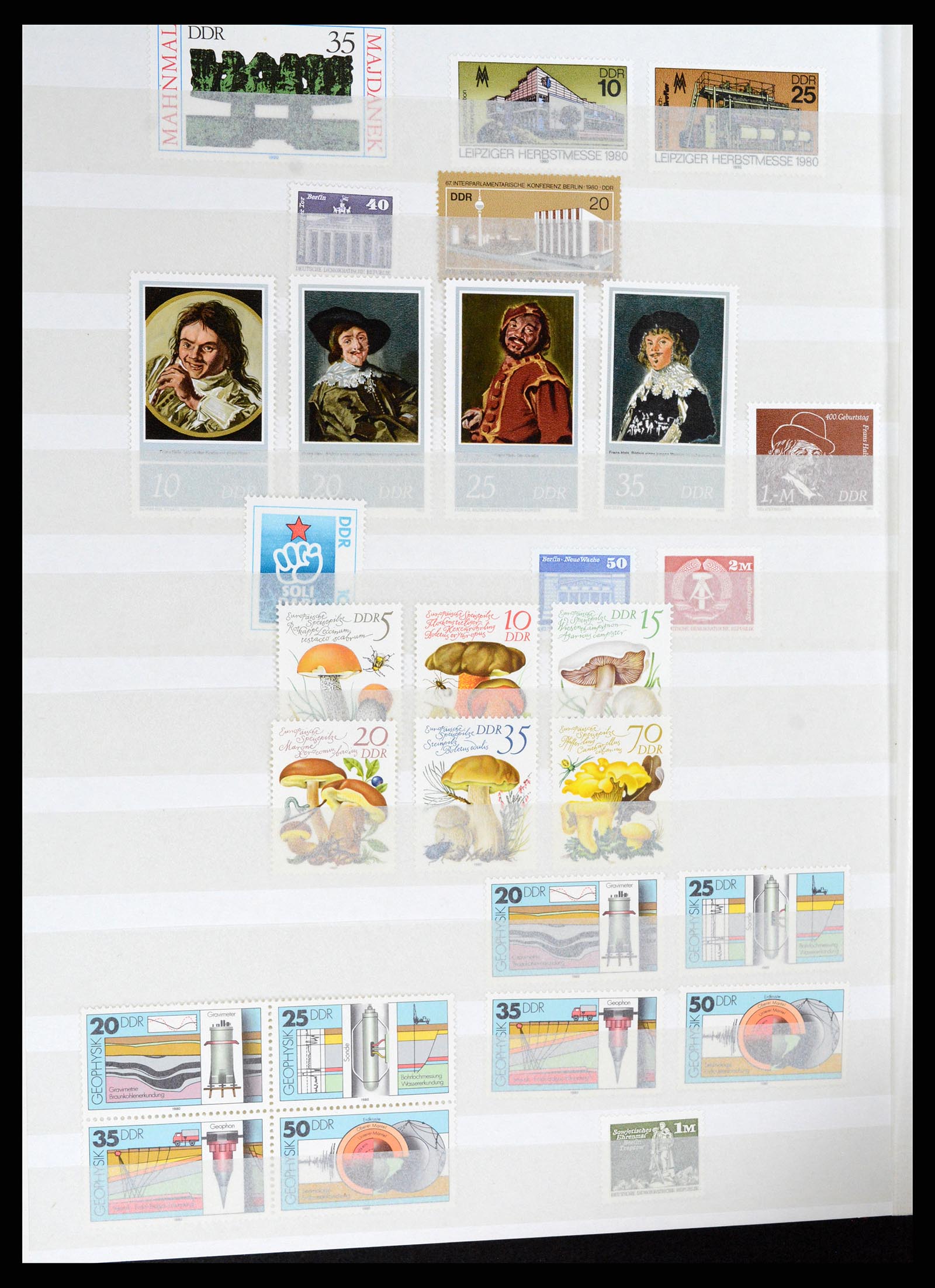 37501 082 - Postzegelverzameling 37501 DDR 1949-1990.