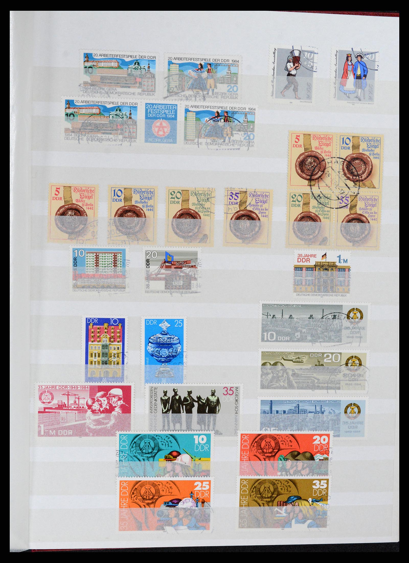 37501 097 - Postzegelverzameling 37501 DDR 1949-1990.