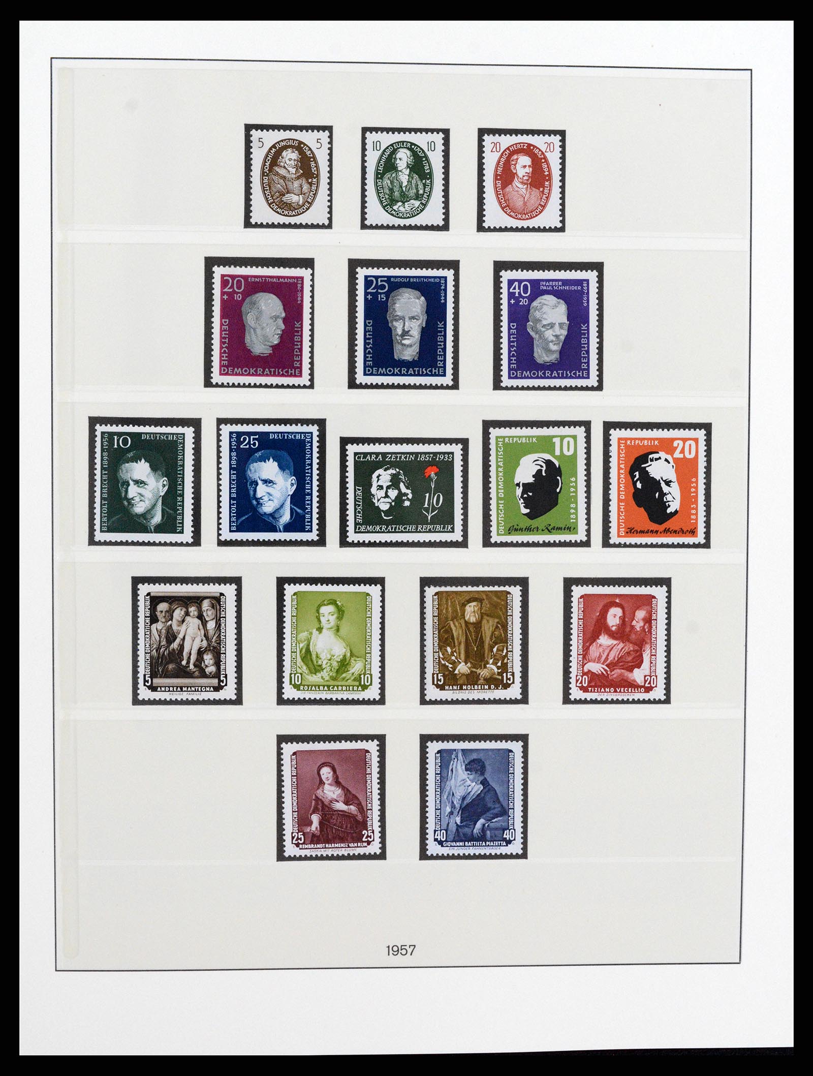 37507 029 - Postzegelverzameling 37507 D.D.R. 1949-1990.