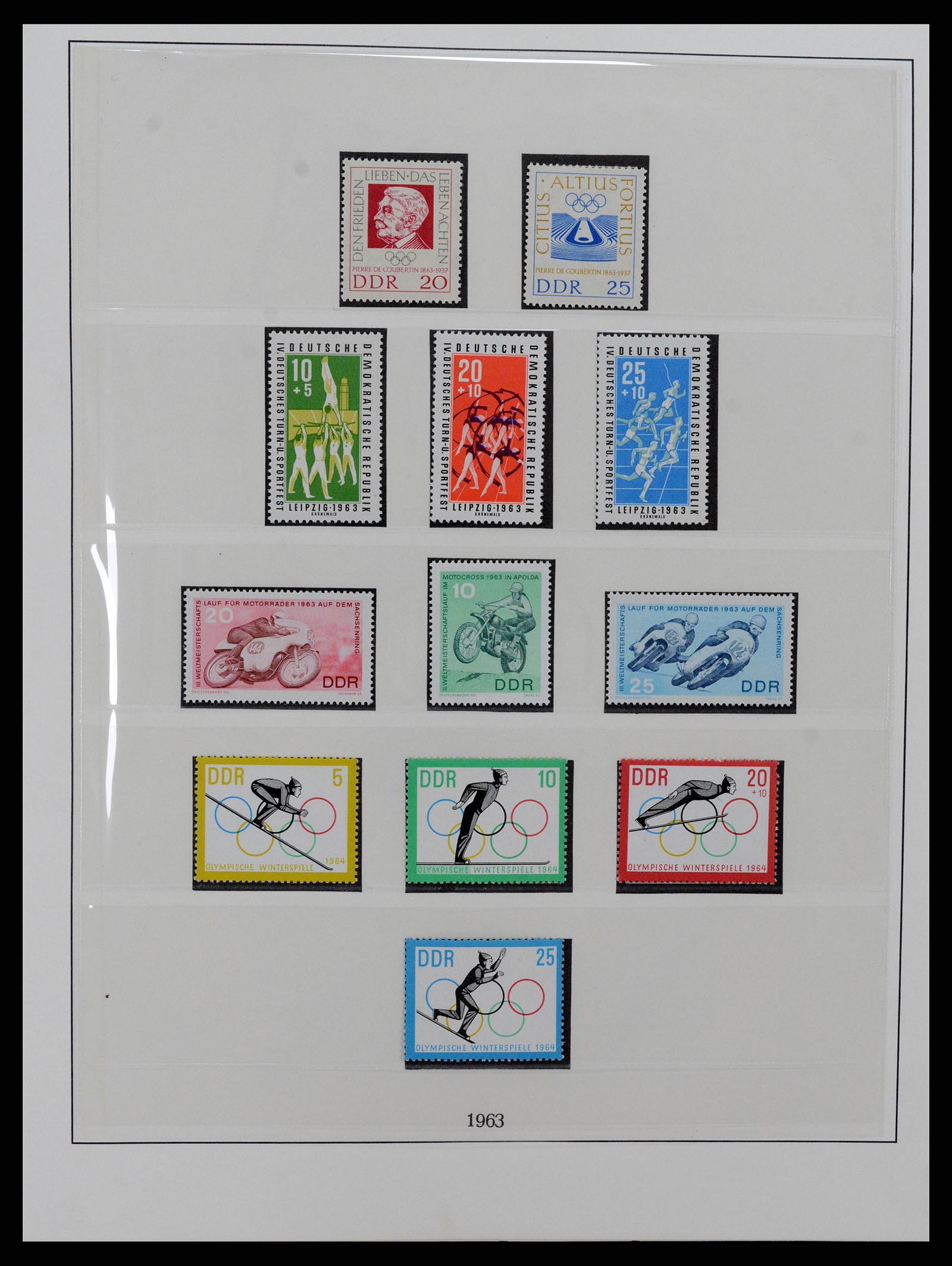 37507 056 - Postzegelverzameling 37507 D.D.R. 1949-1990.