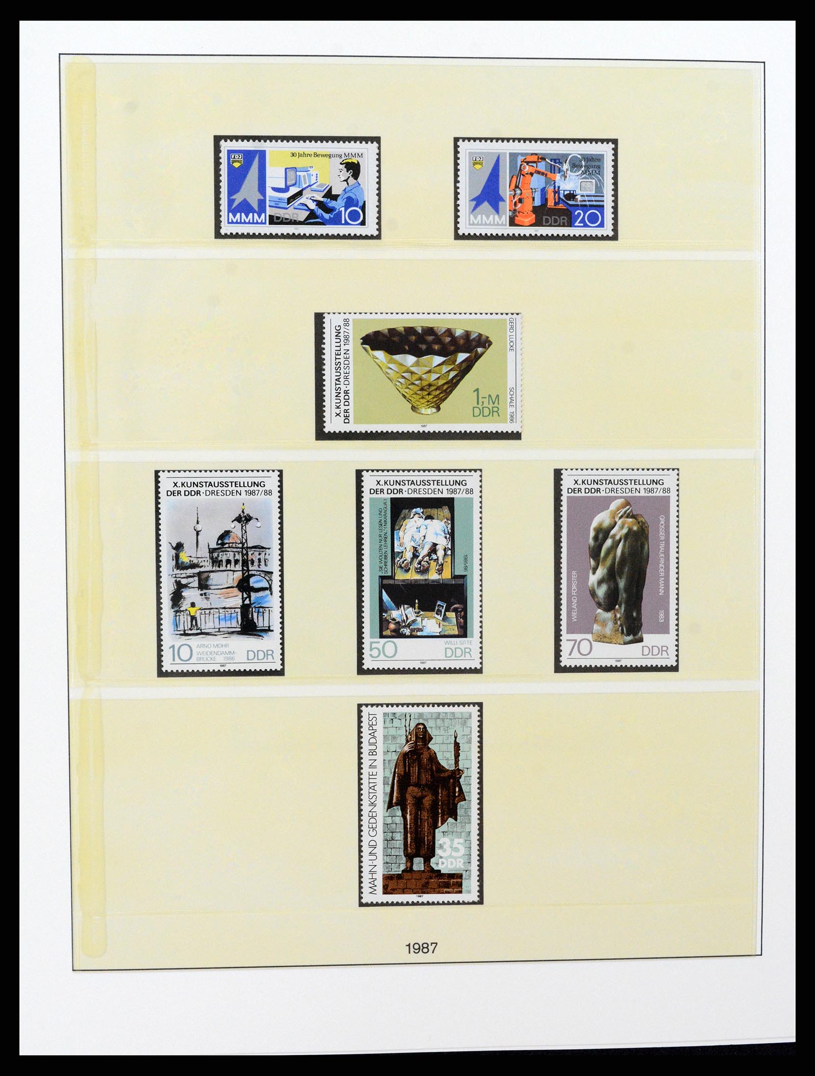 37507 297 - Postzegelverzameling 37507 D.D.R. 1949-1990.