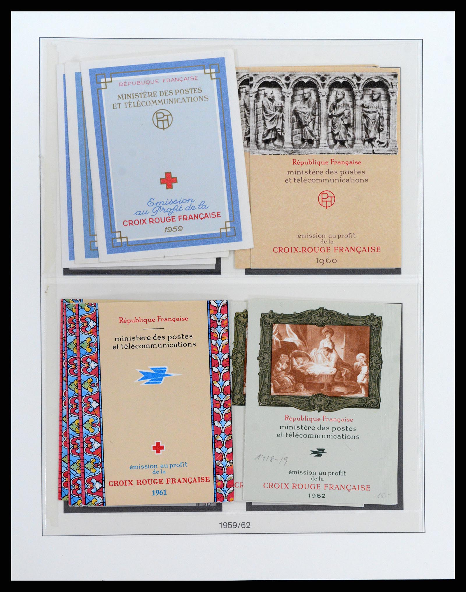 37542 003 - Postzegelverzameling 37542 Frankrijk postzegelboekjes 1952-2004.