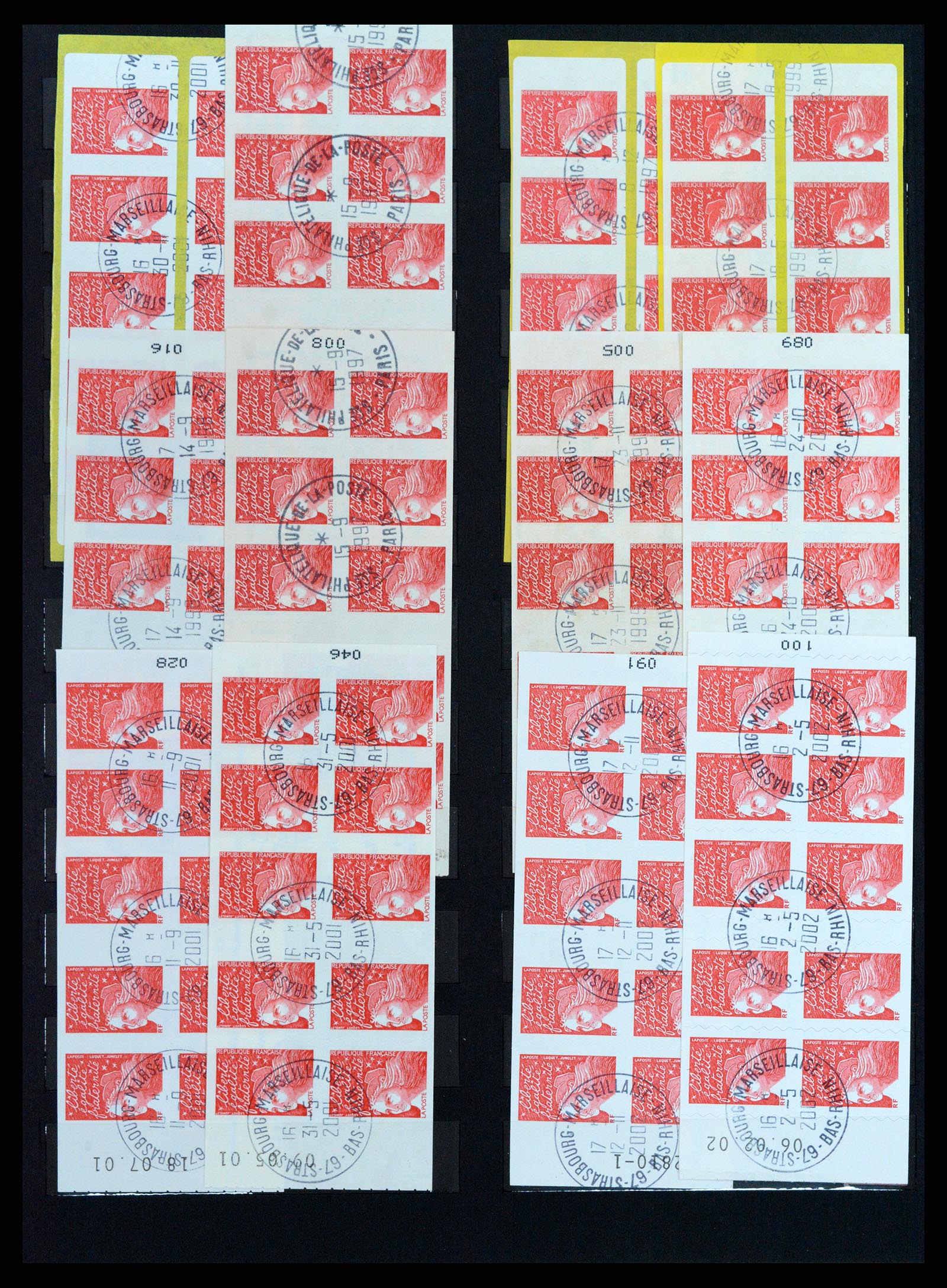37542 033 - Postzegelverzameling 37542 Frankrijk postzegelboekjes 1952-2004.