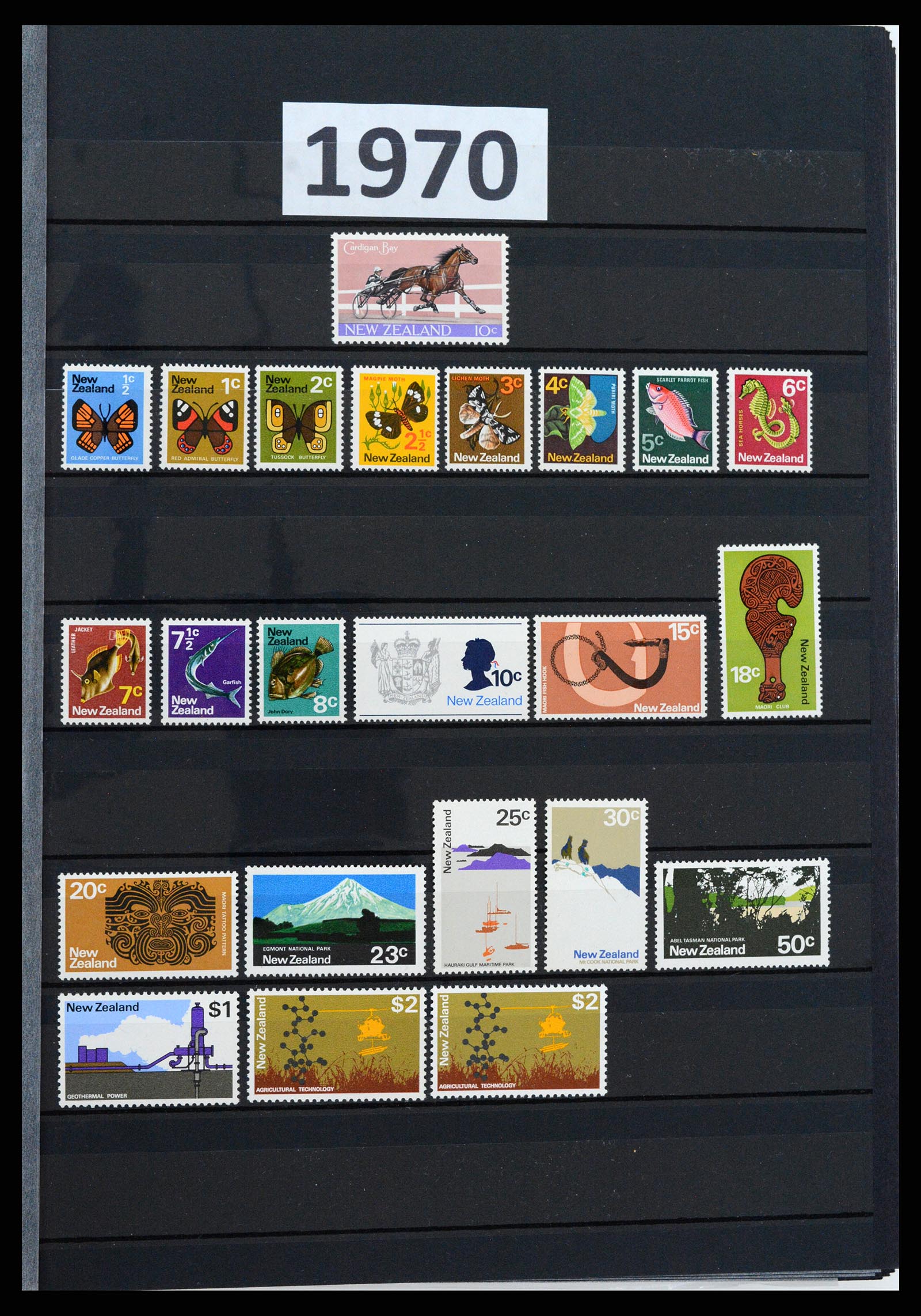37597 001 - Stamp collection 37597 New Zealand 1970-2012.