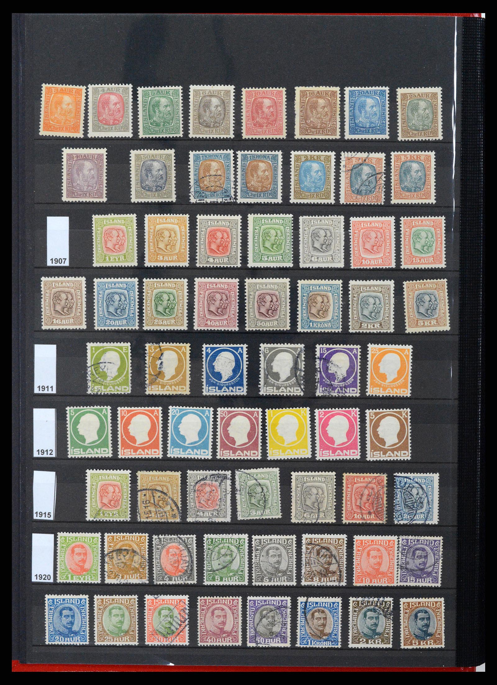 37606 002 - Postzegelverzameling 37606 IJsland 1873-2014.