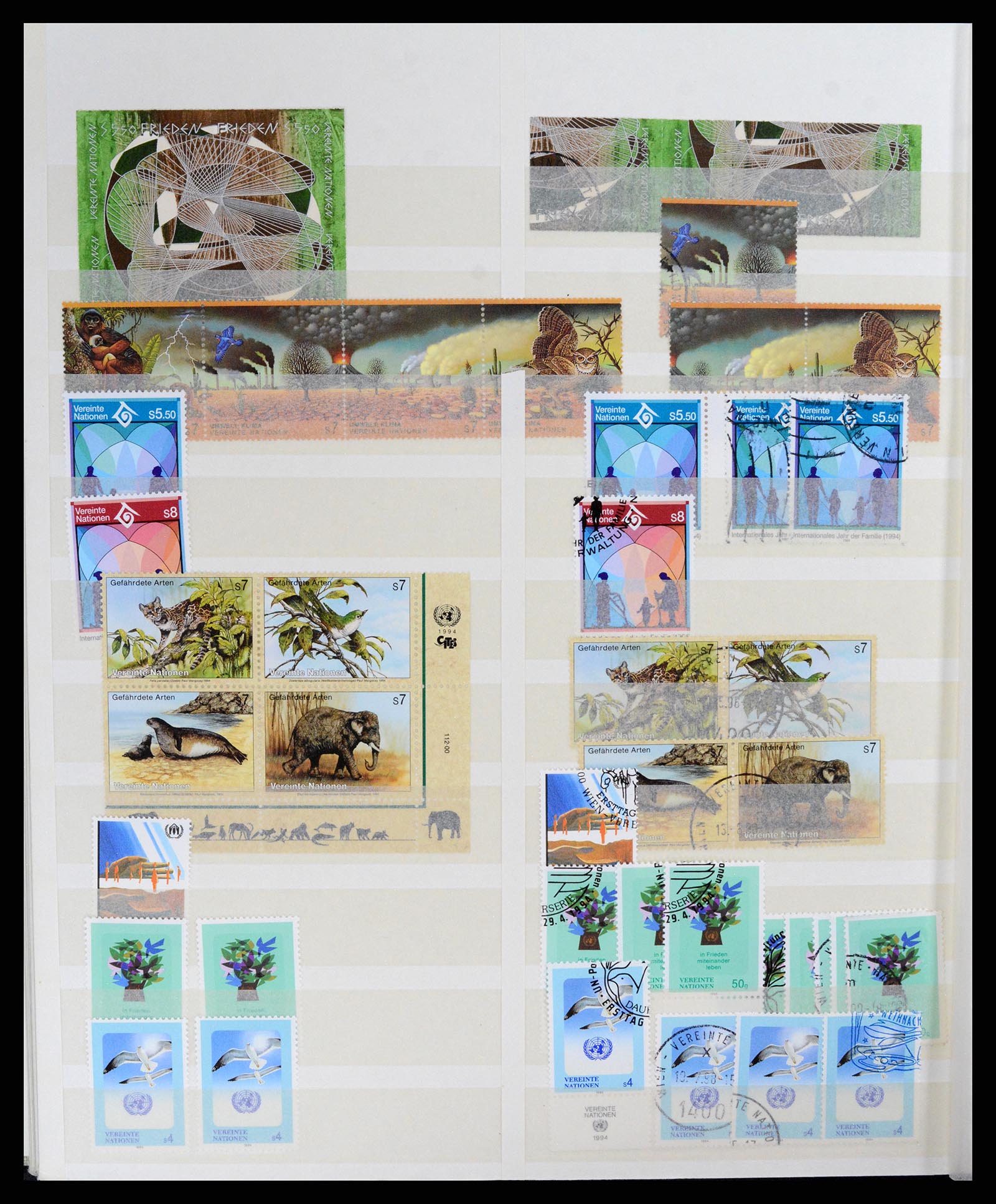 37648 016 - Postzegelverzameling 37648 Verenigde Naties Wenen 1981-2016.