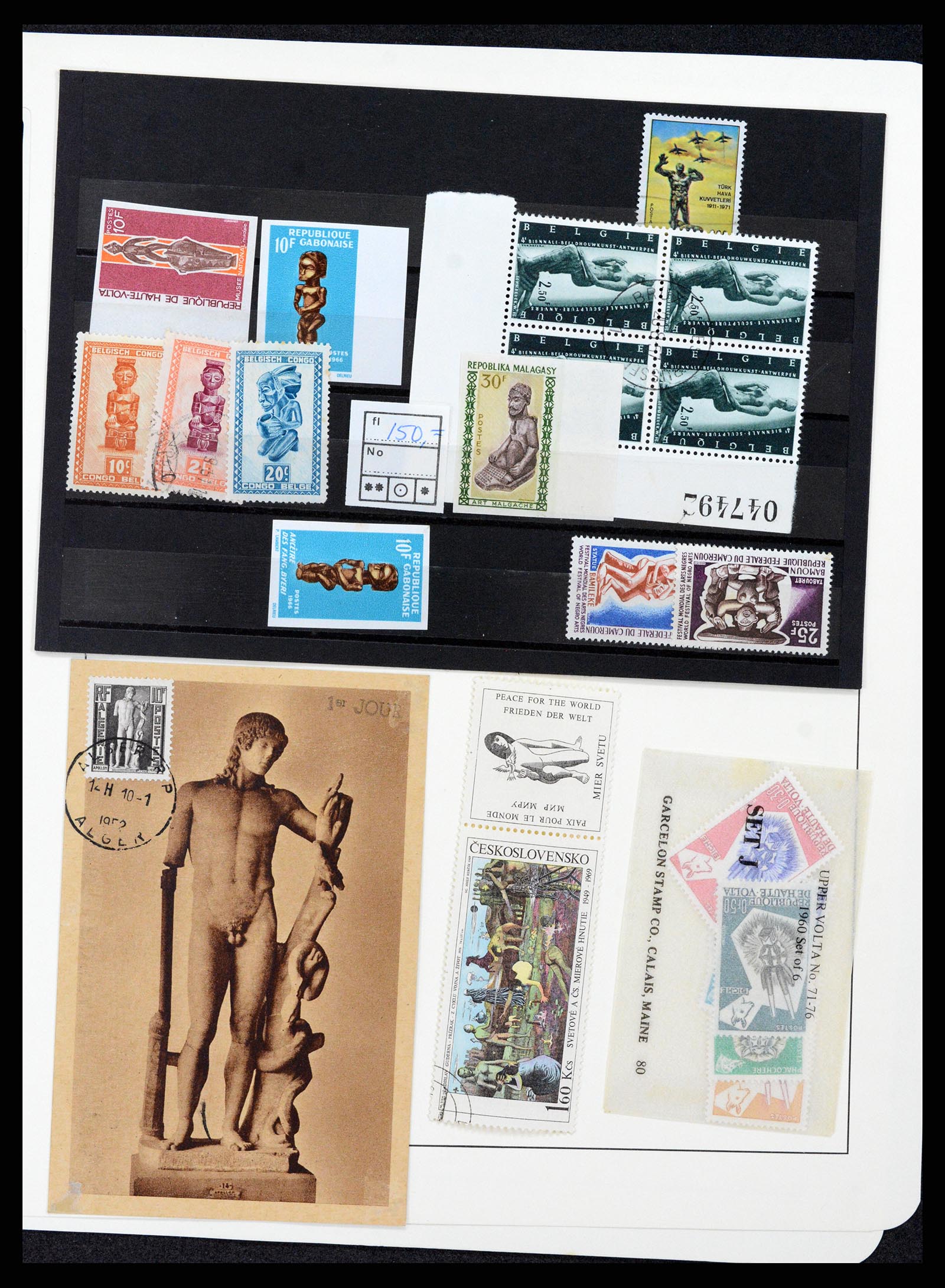 37656 026 - Postzegelverzameling 37656 Motief bloot 1900-1960.