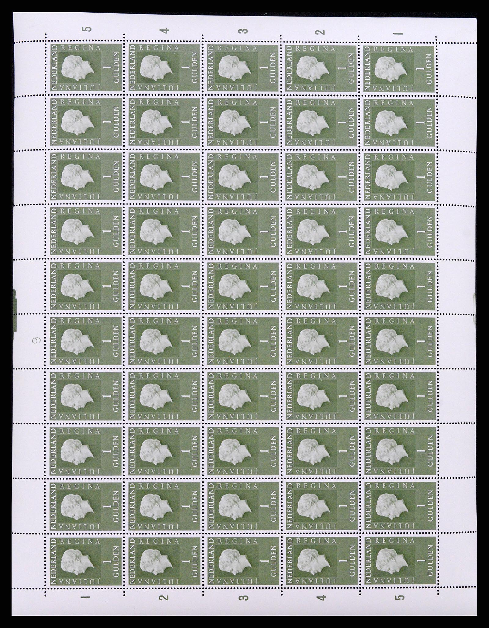 37658 001 - Stamp collection 37658 Netherlands Juliana Regina 1969-1972.
