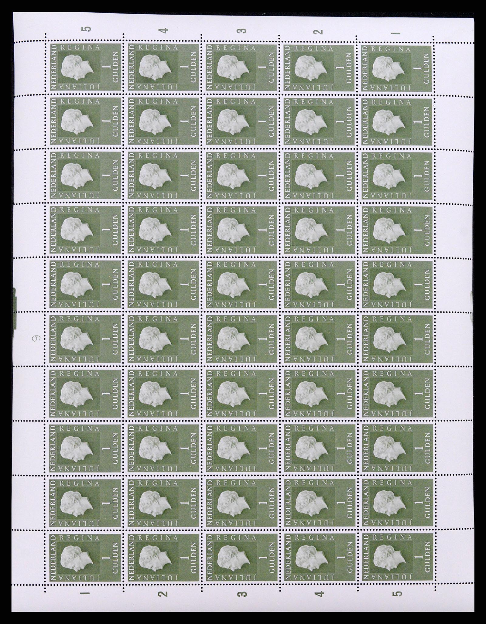 37658 001 - Stamp collection 37658 Netherlands Juliana Regina 1969-1972. 37658 001 - Stamp collection 37658 Netherlands Juliana Regina 1969-1972.