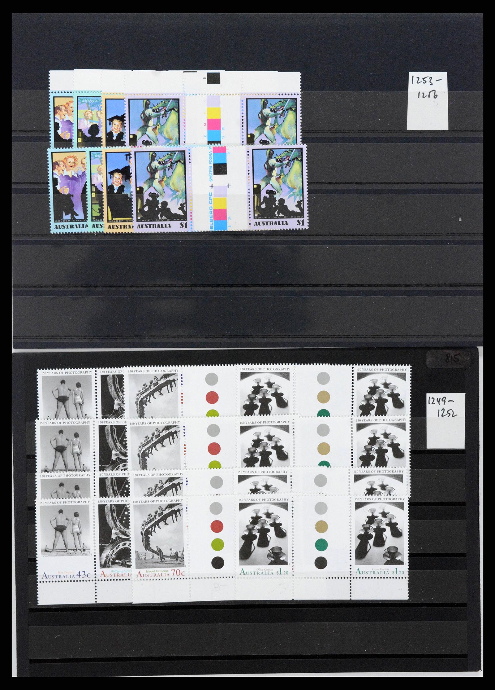 37670 0022 - Stamp collection 37670 Australia gutterpairs 1968-2006.