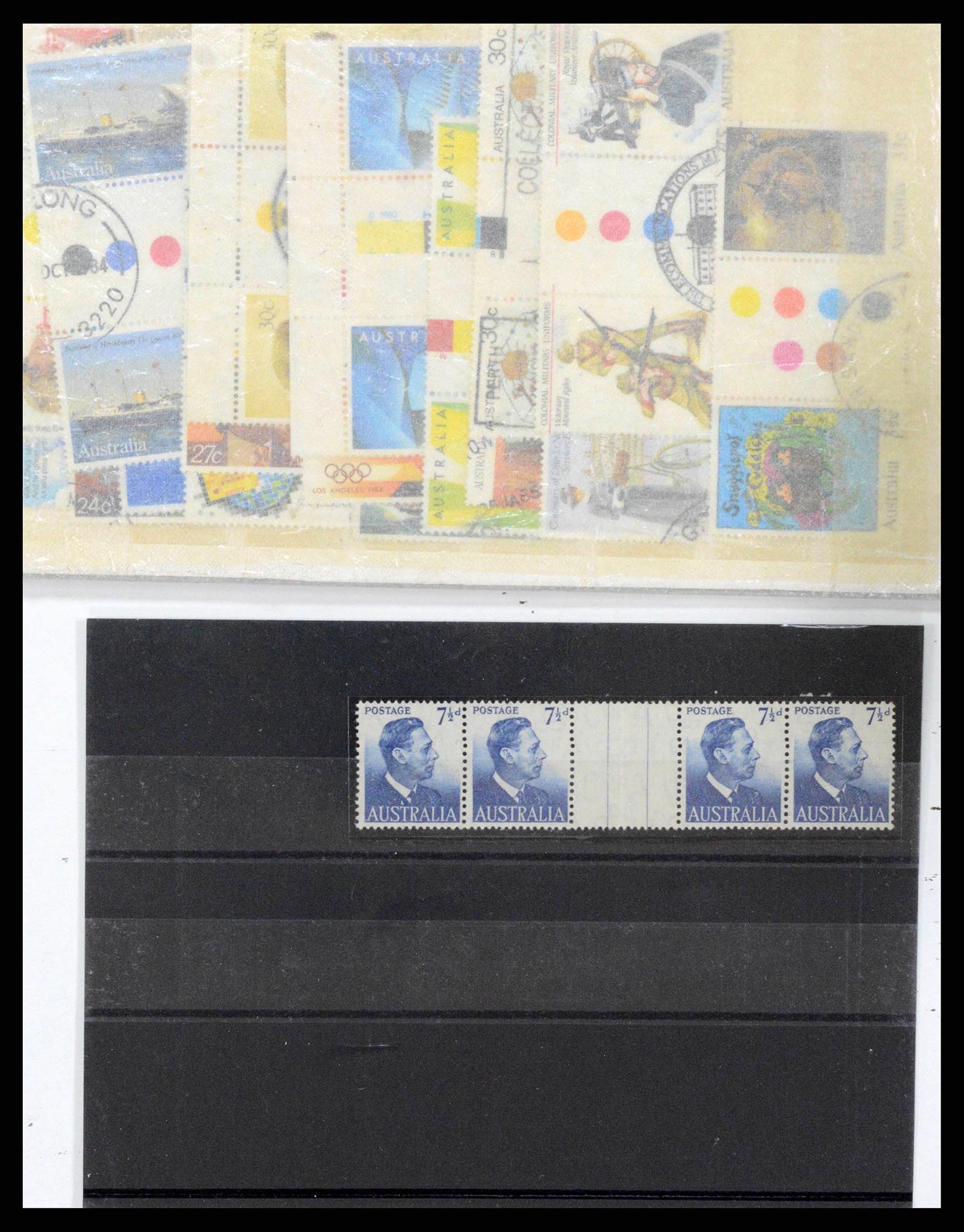 37670 0041 - Stamp collection 37670 Australia gutterpairs 1968-2006.