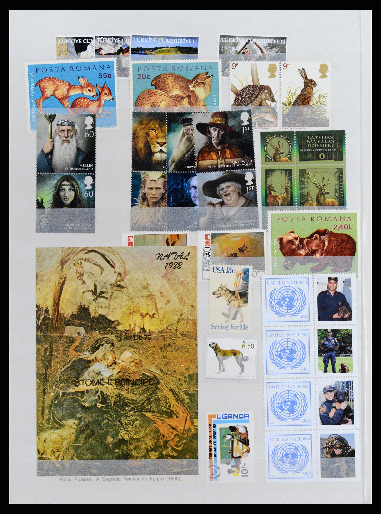 37671 106 - Postzegelverzameling 37671 Motief honden 1950-2010.