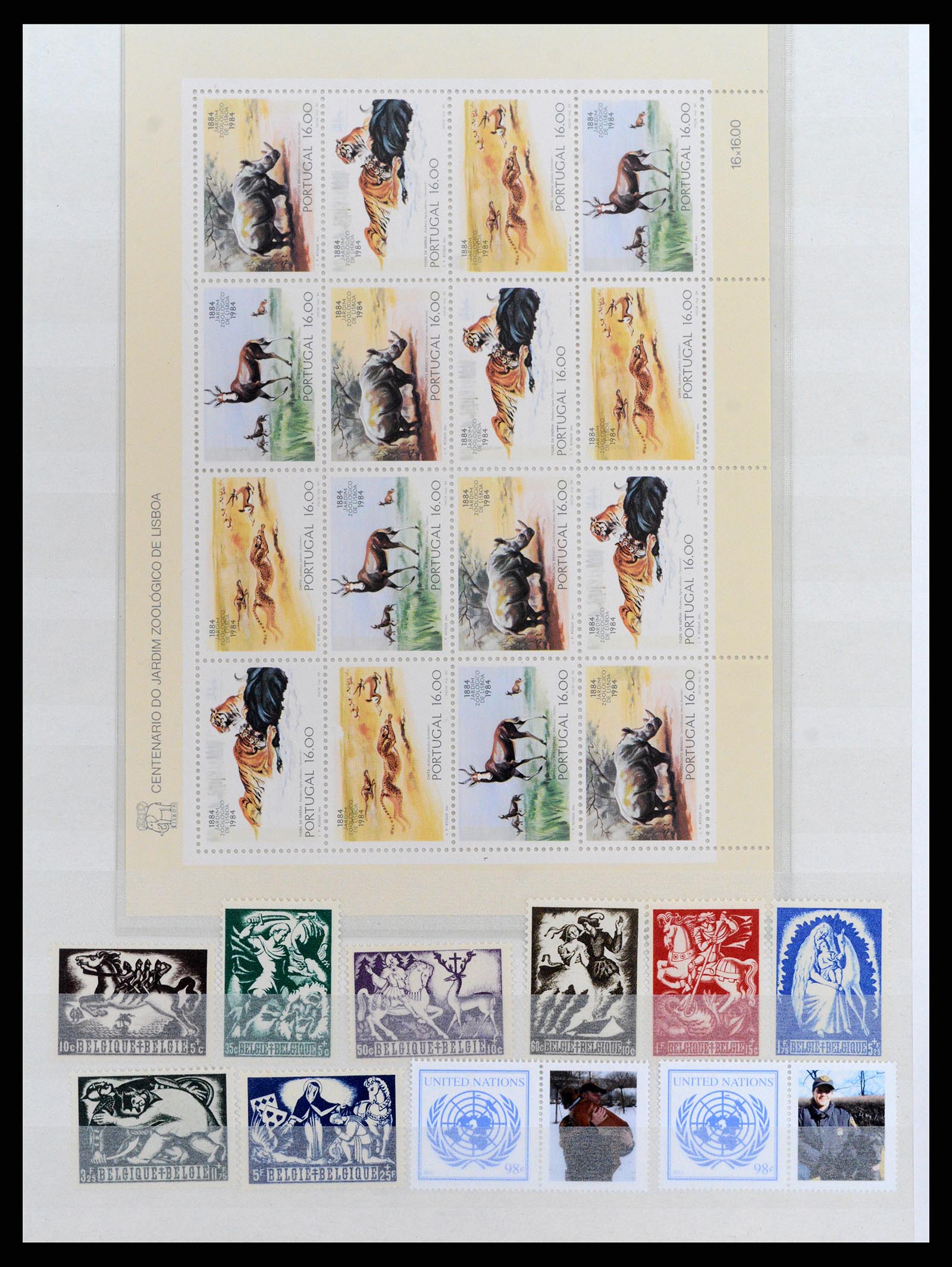 37671 109 - Postzegelverzameling 37671 Motief honden 1950-2010.
